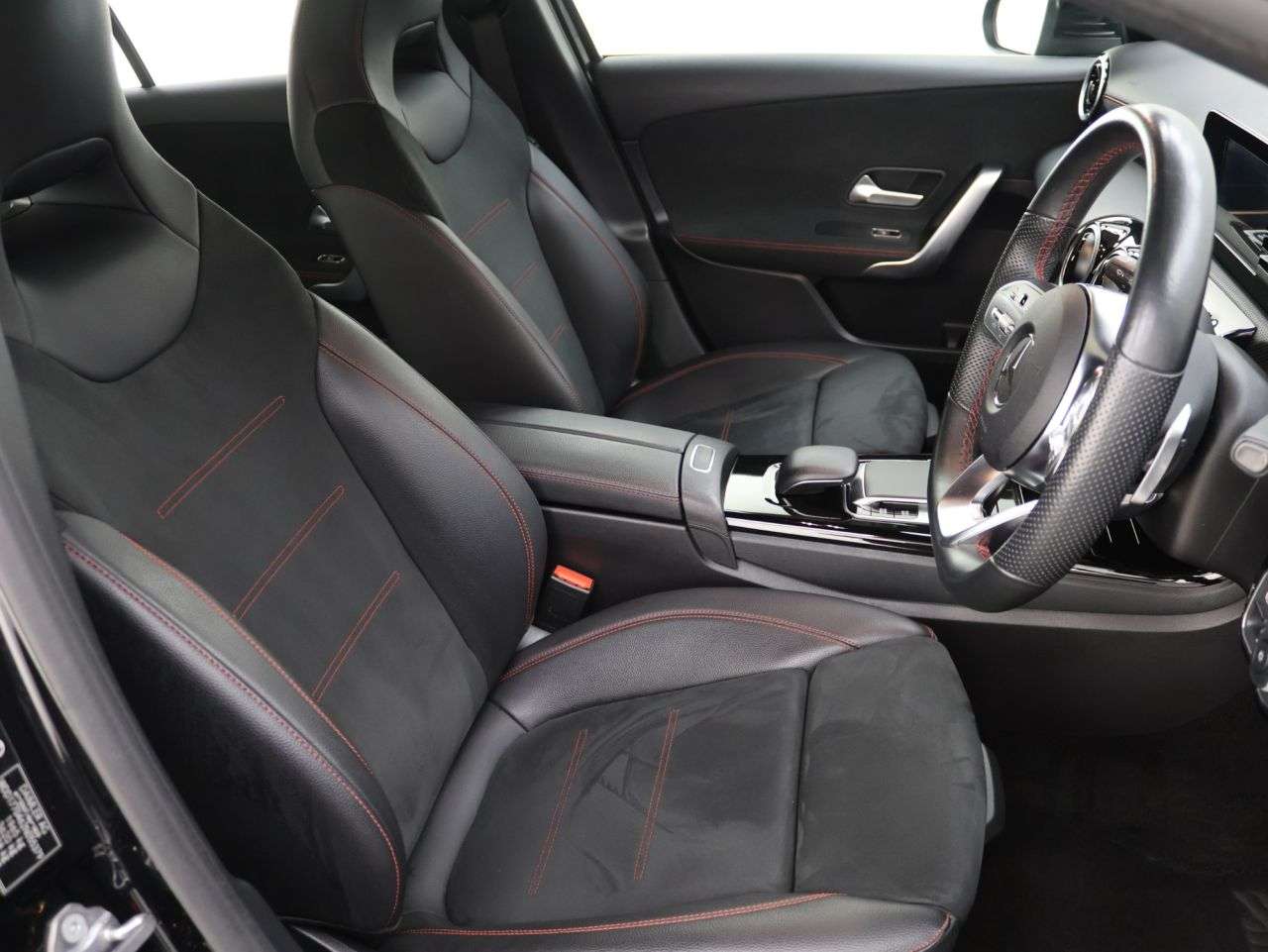 2019 MERCEDES-BENZ A CLASS 2019 MERCEDES-BENZ A CLASS