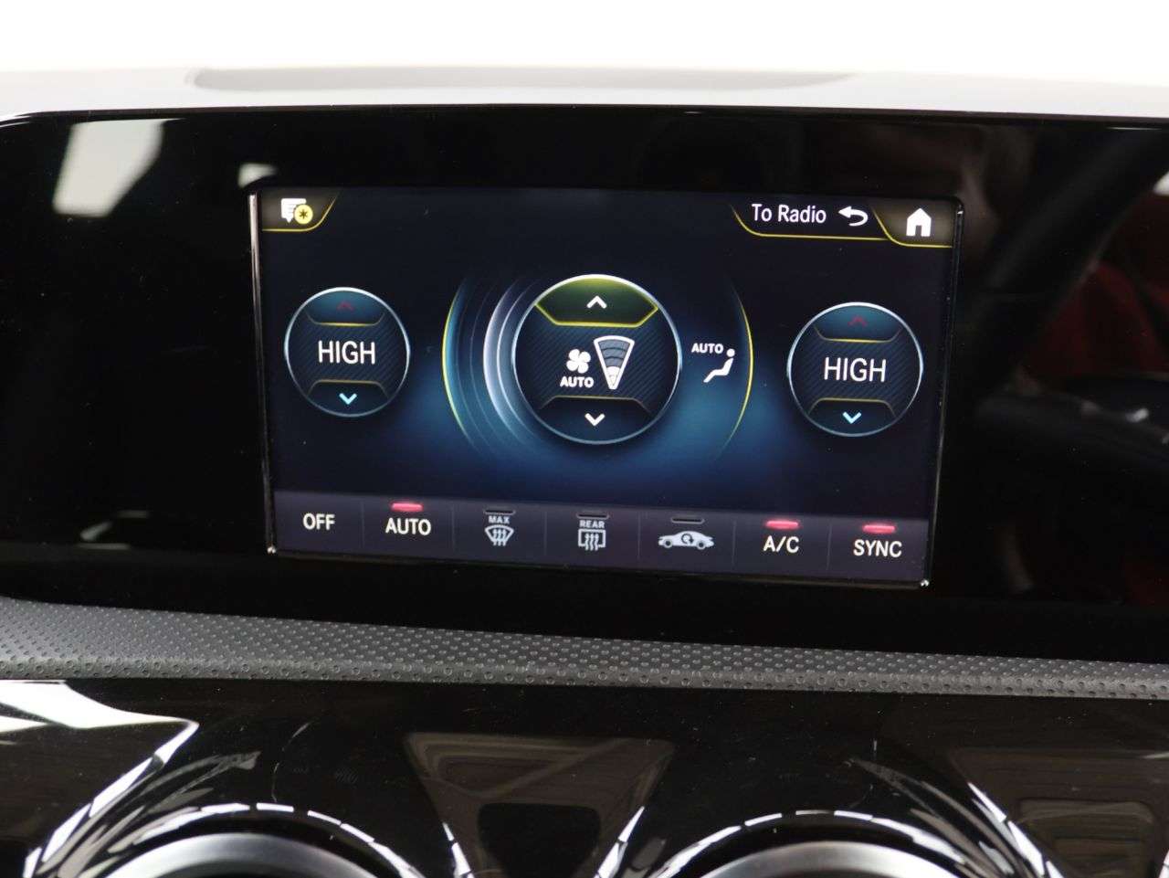 2019 MERCEDES-BENZ A CLASS 2019 MERCEDES-BENZ A CLASS