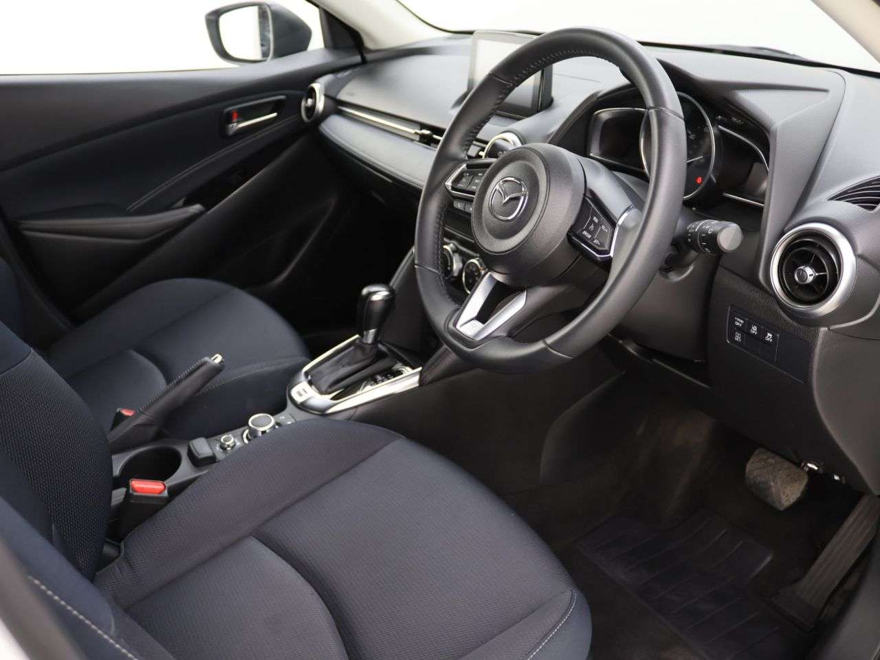 2021 MAZDA MAZDA2 2021 MAZDA MAZDA2