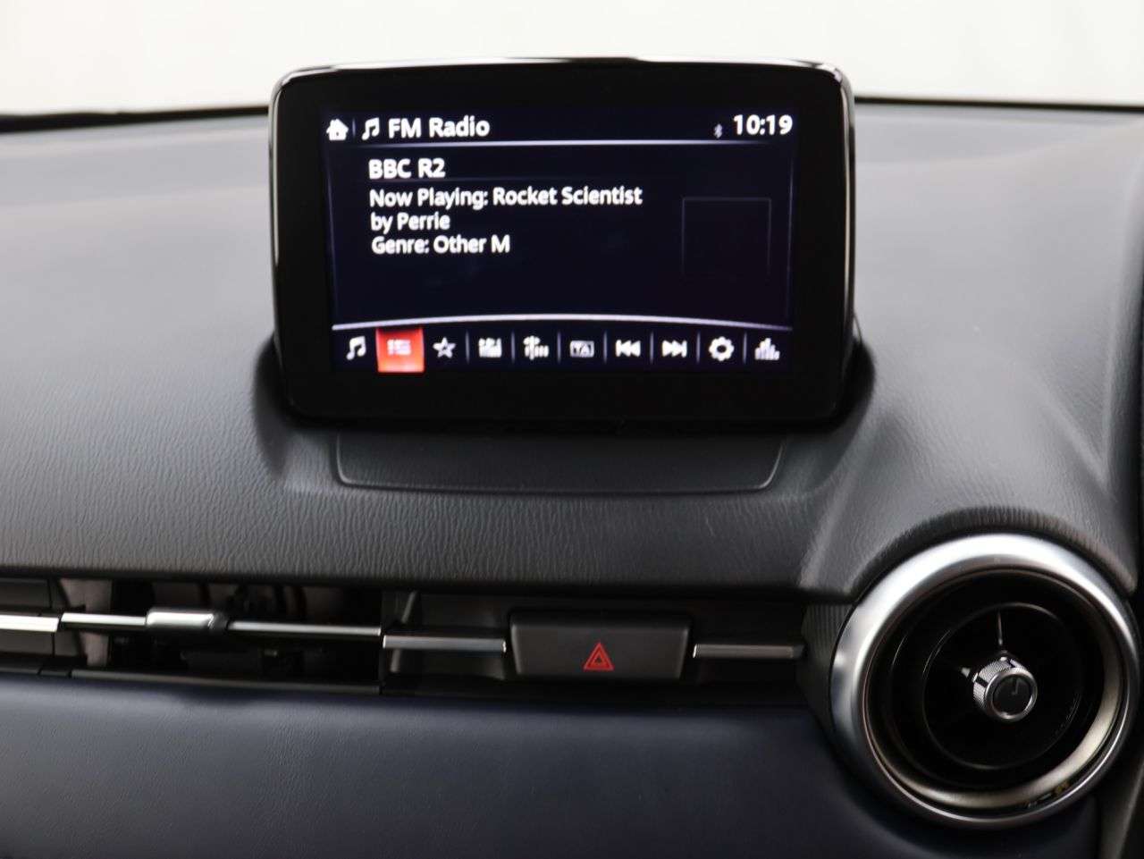 2021 MAZDA MAZDA2 2021 MAZDA MAZDA2