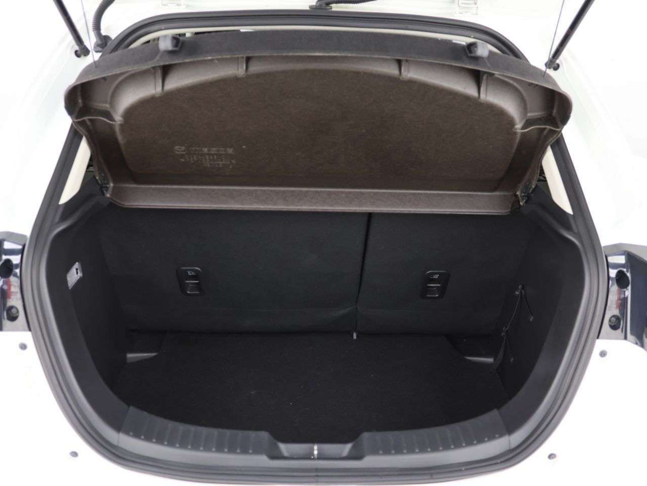 2021 MAZDA MAZDA2 2021 MAZDA MAZDA2