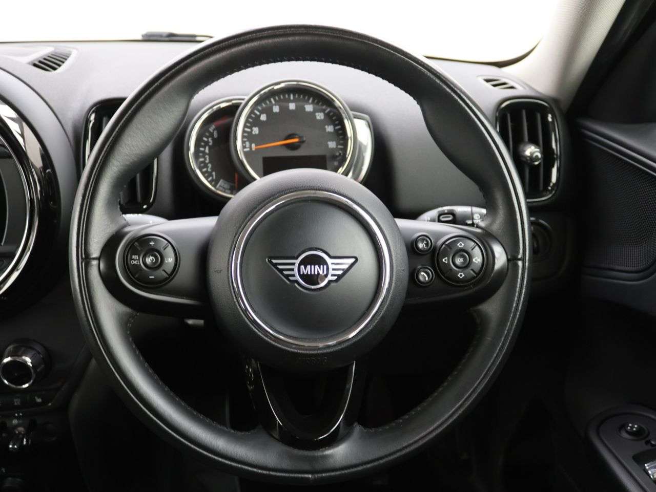 2019 MINI COUNTRYMAN 2019 MINI COUNTRYMAN