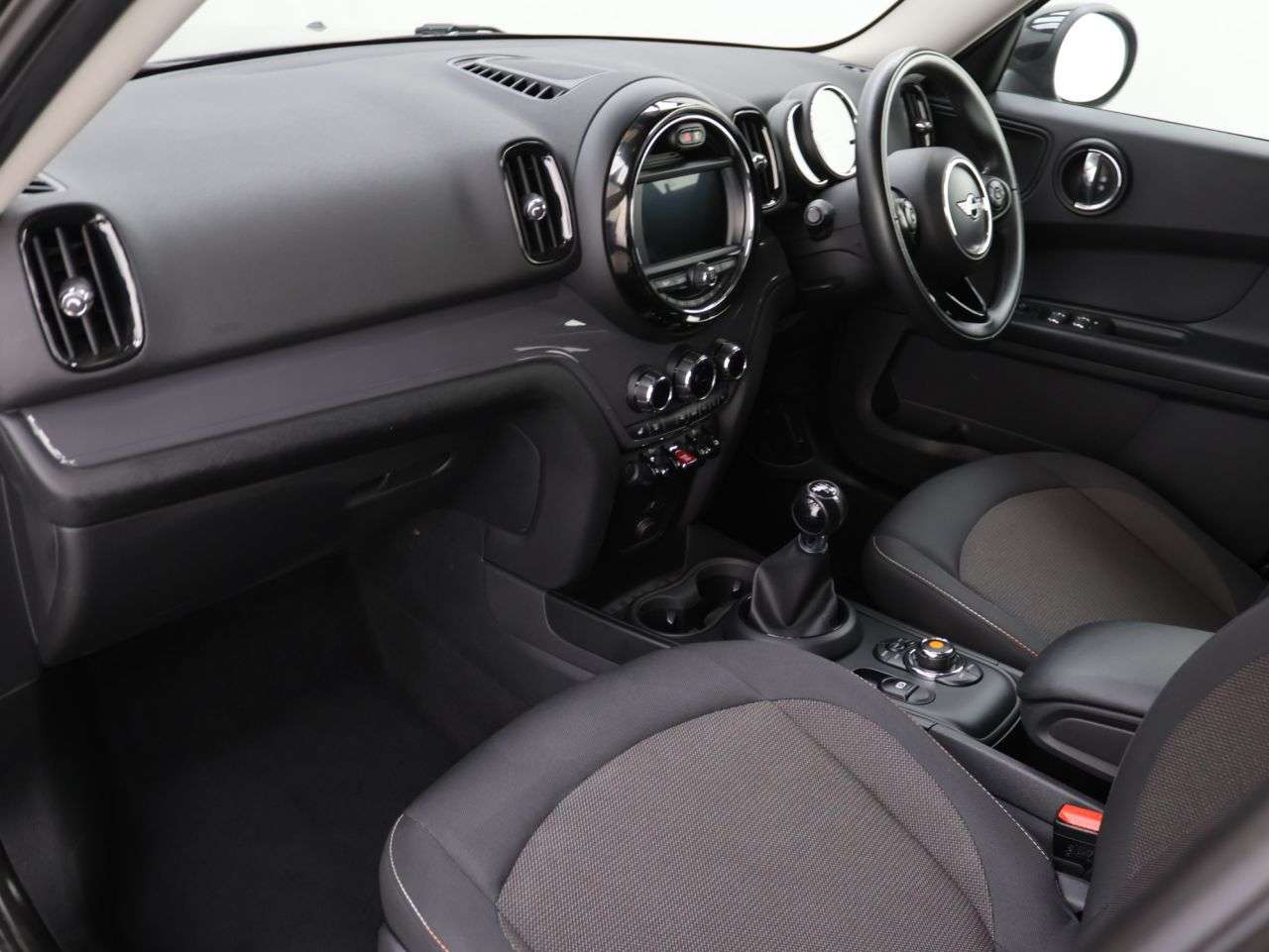 2019 MINI COUNTRYMAN 2019 MINI COUNTRYMAN