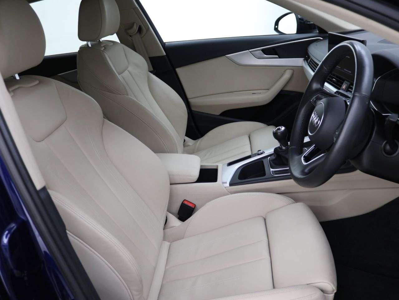 2021 AUDI A4 2021 AUDI A4