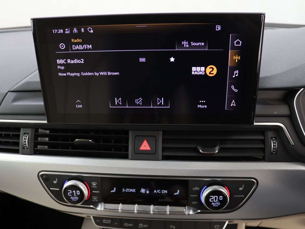 2021 AUDI A4 2021 AUDI A4