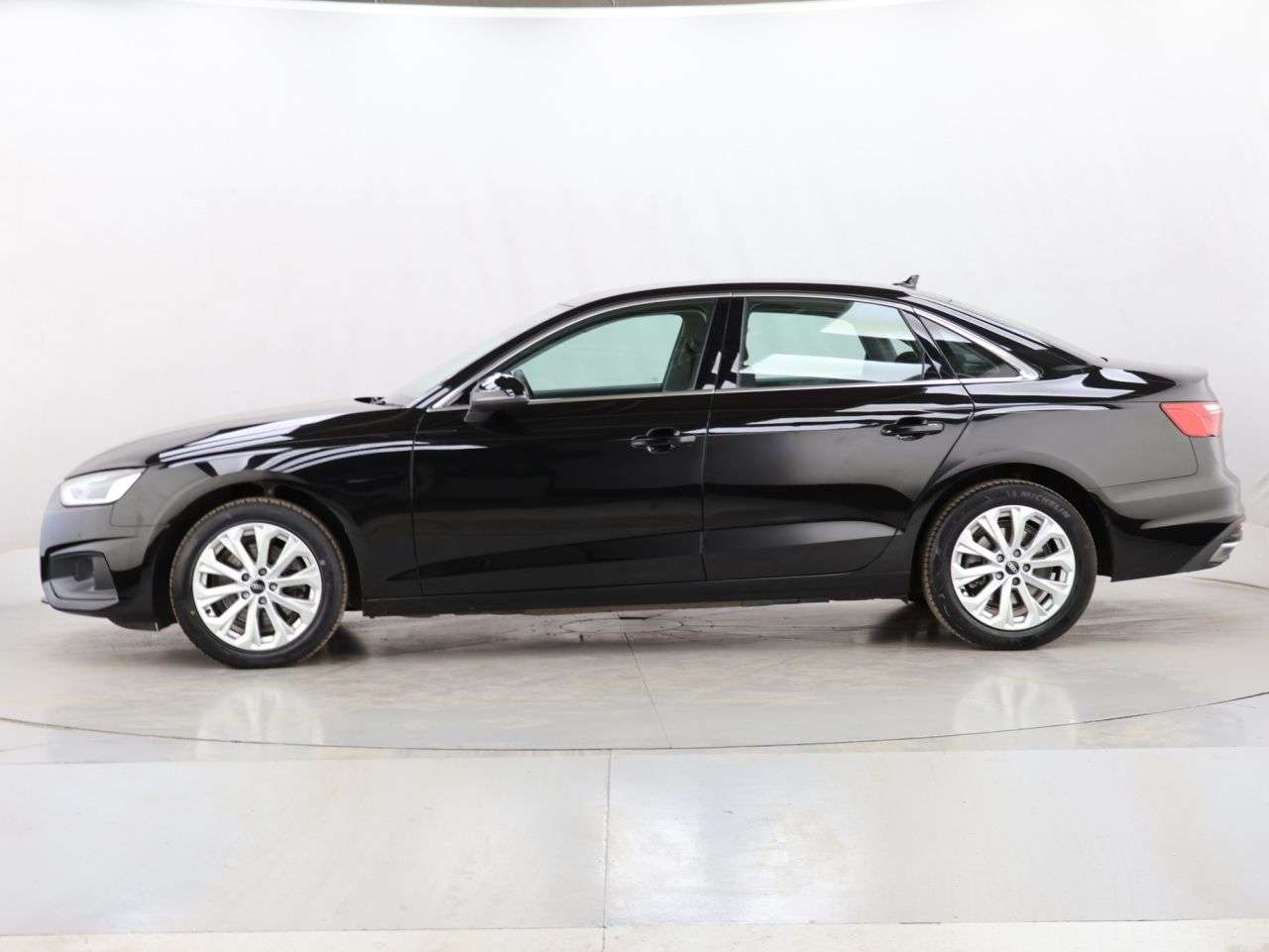 2023 AUDI A4 2023 AUDI A4