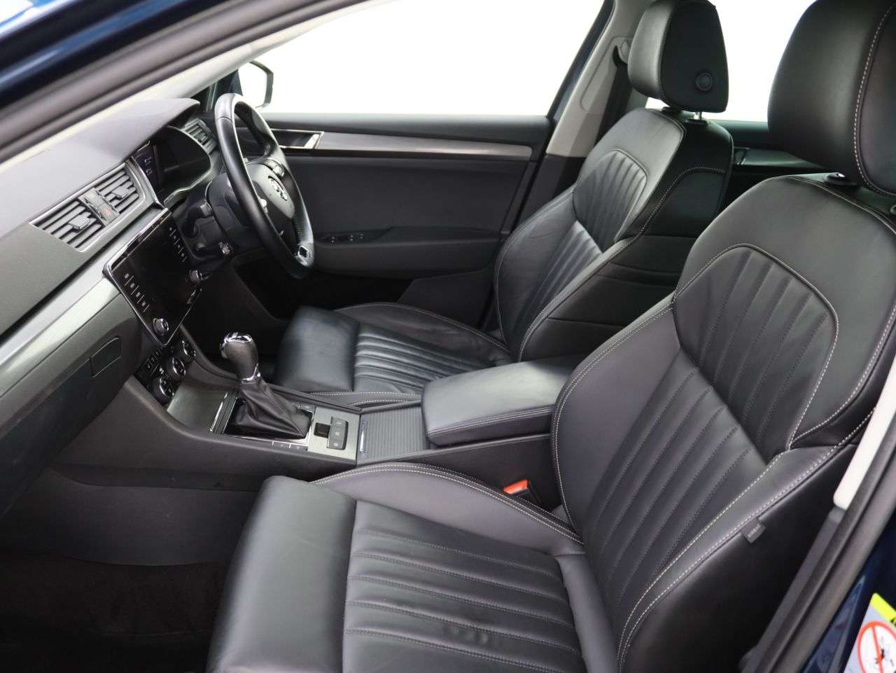 2021 SKODA SUPERB 2021 SKODA SUPERB