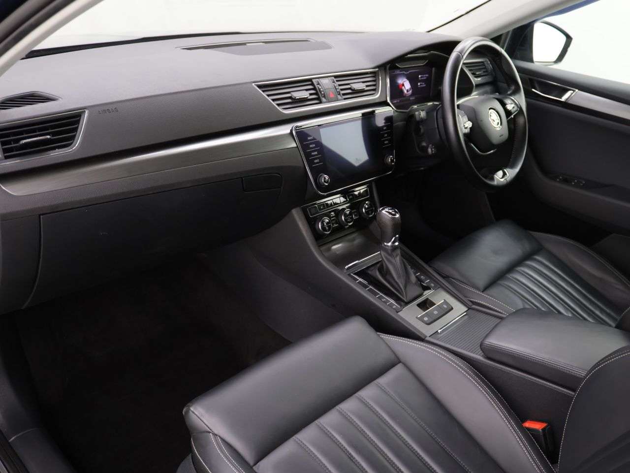 2021 SKODA SUPERB 2021 SKODA SUPERB