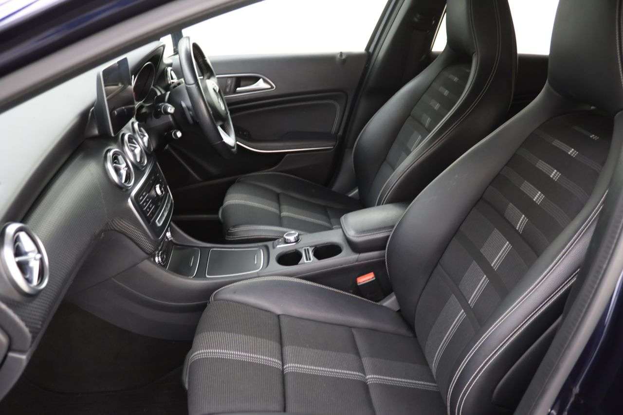 2018 MERCEDES-BENZ A CLASS 2018 MERCEDES-BENZ A CLASS