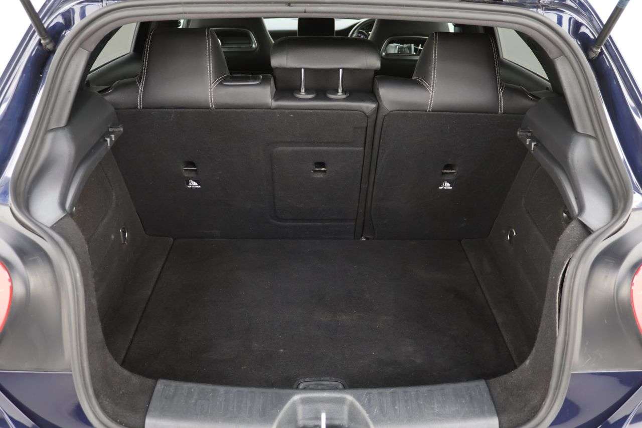 2018 MERCEDES-BENZ A CLASS 2018 MERCEDES-BENZ A CLASS