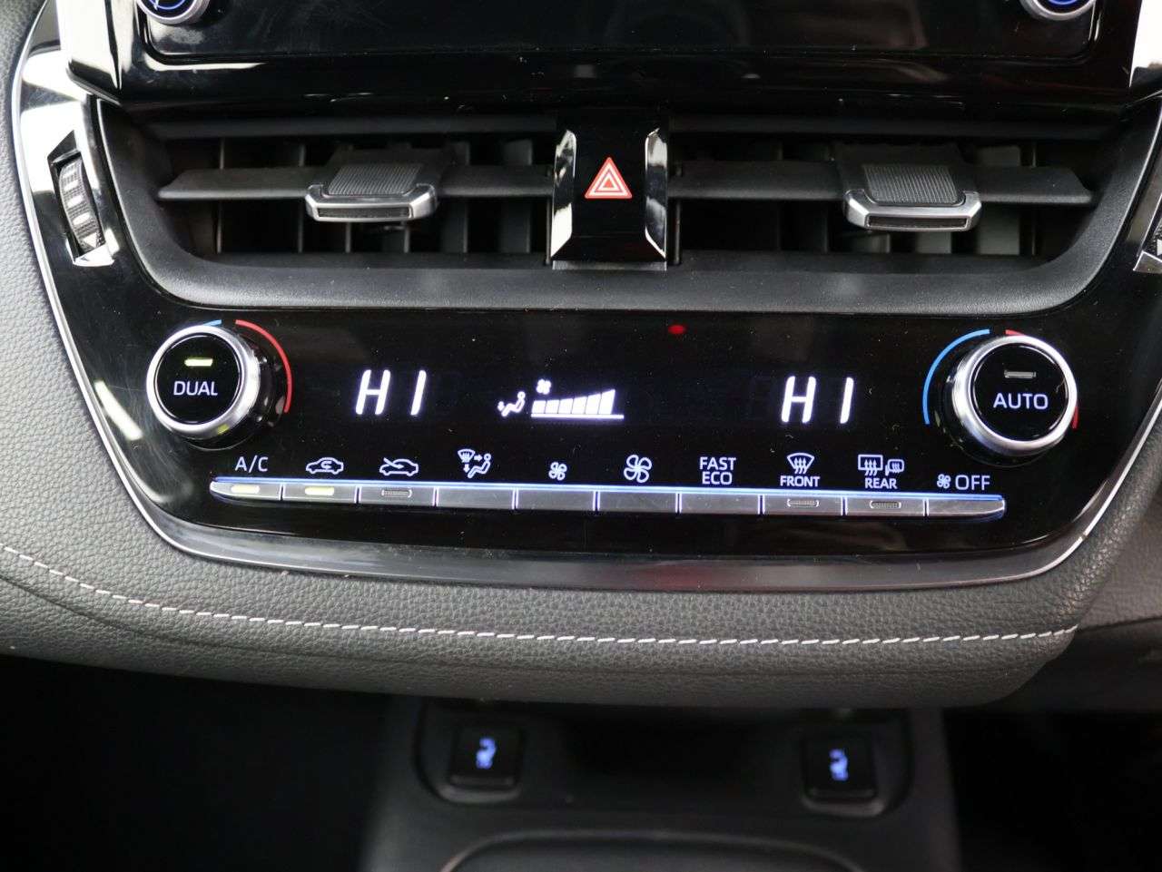 2022 TOYOTA COROLLA 2022 TOYOTA COROLLA