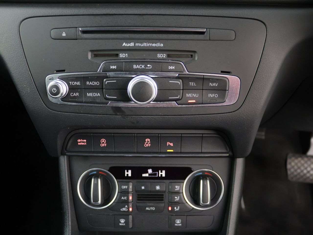 2018 AUDI Q3 2018 AUDI Q3