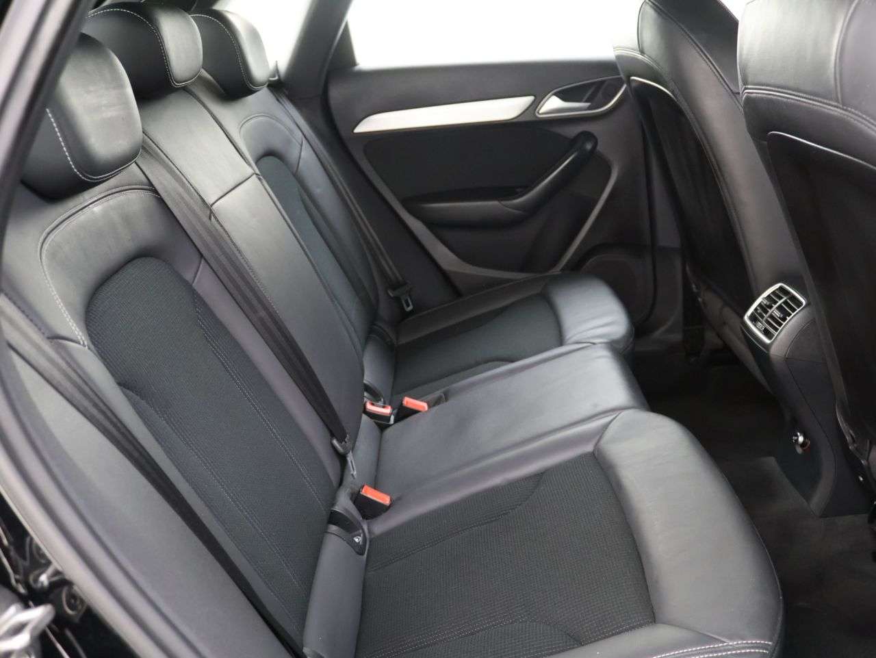 2018 AUDI Q3 2018 AUDI Q3