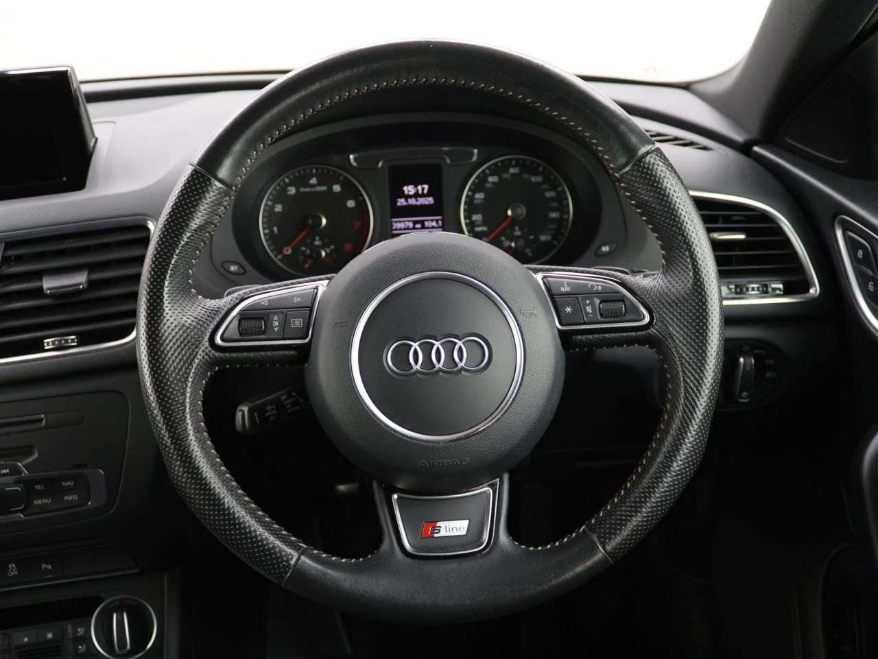 2018 AUDI Q3 2018 AUDI Q3