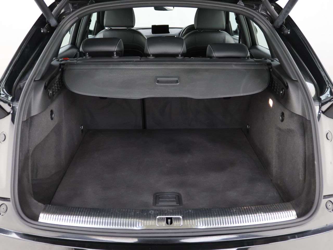 2018 AUDI Q3 2018 AUDI Q3