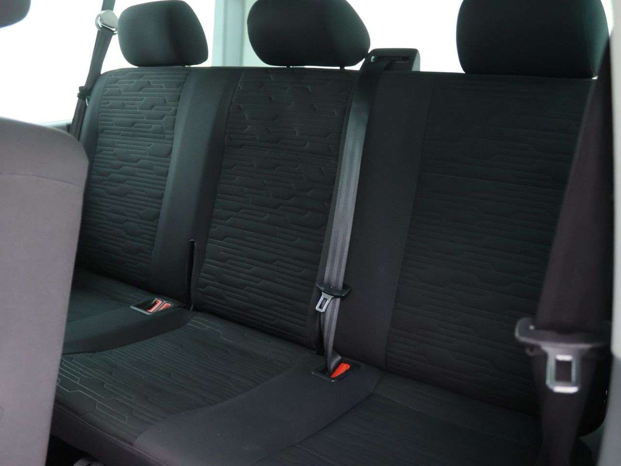 2020 VOLKSWAGEN TRANSPORTER SHUTTLE 2020 VOLKSWAGEN TRANSPORTER SHUTTLE