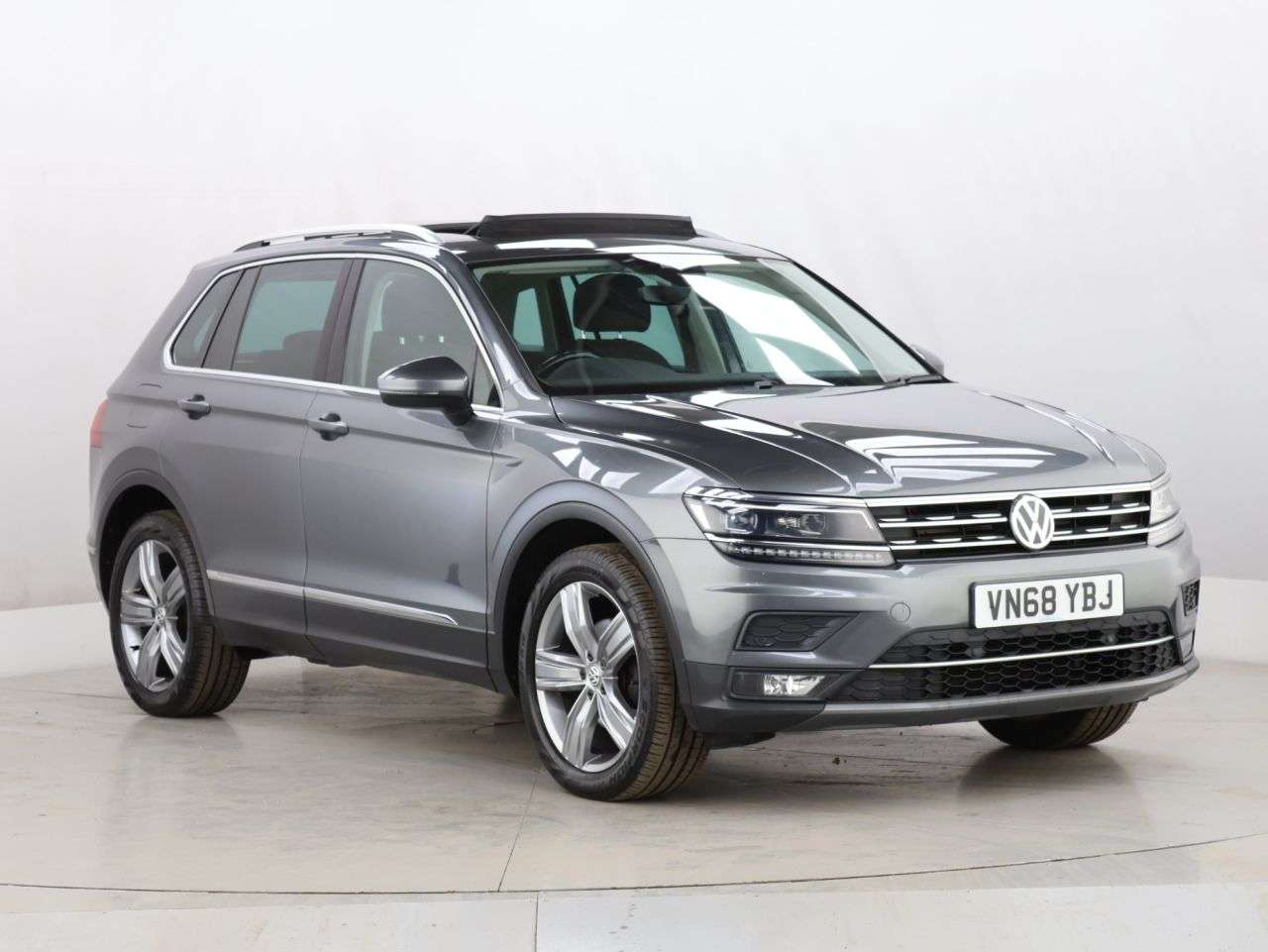 2018 VOLKSWAGEN TIGUAN 2018 VOLKSWAGEN TIGUAN