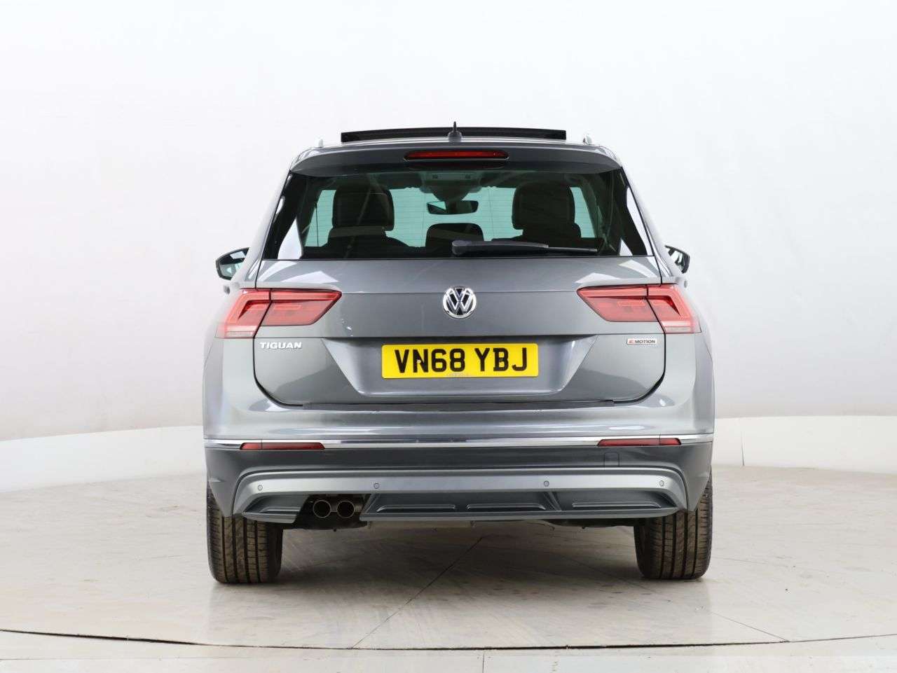 2018 VOLKSWAGEN TIGUAN 2018 VOLKSWAGEN TIGUAN