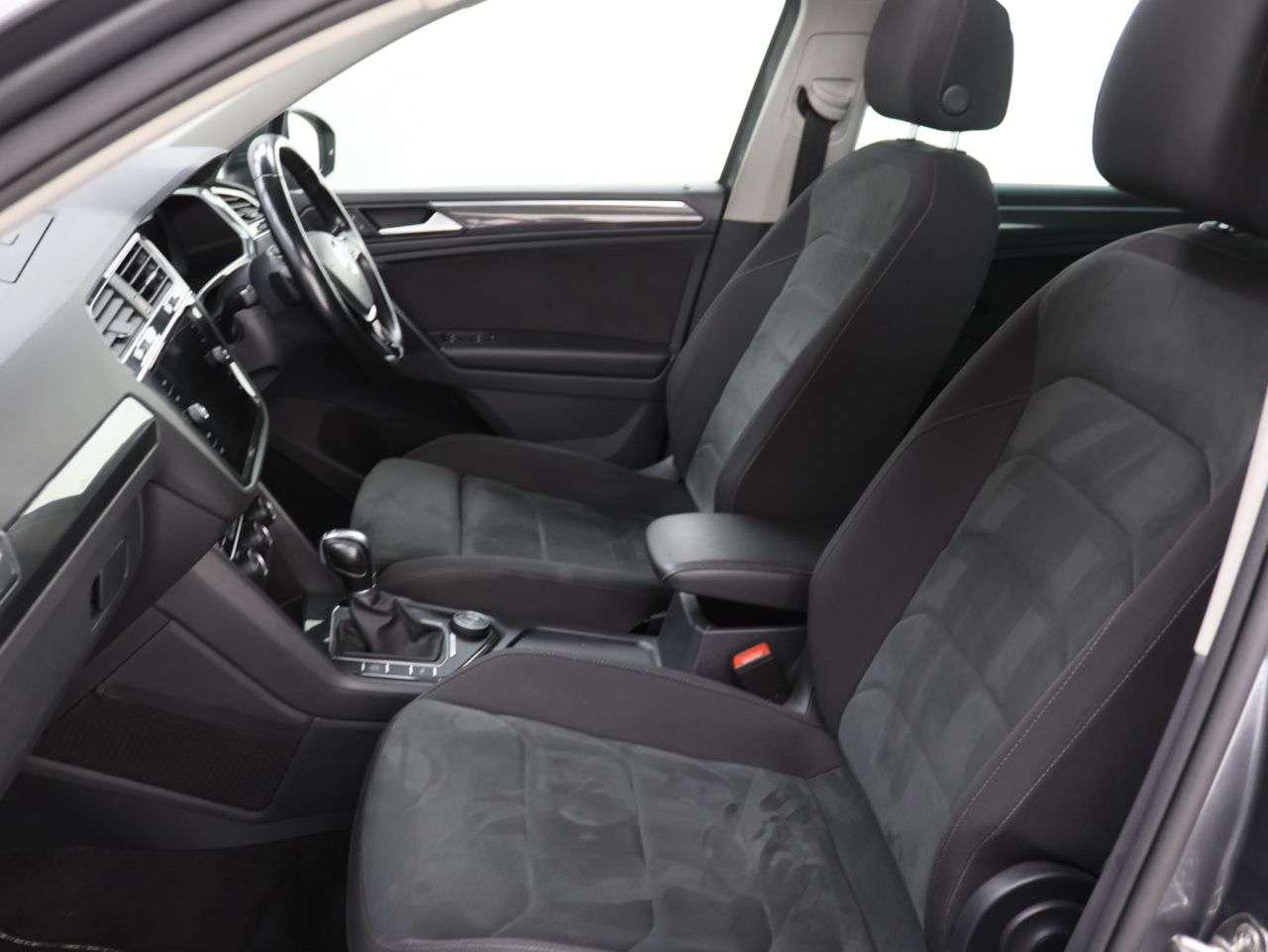 2018 VOLKSWAGEN TIGUAN 2018 VOLKSWAGEN TIGUAN