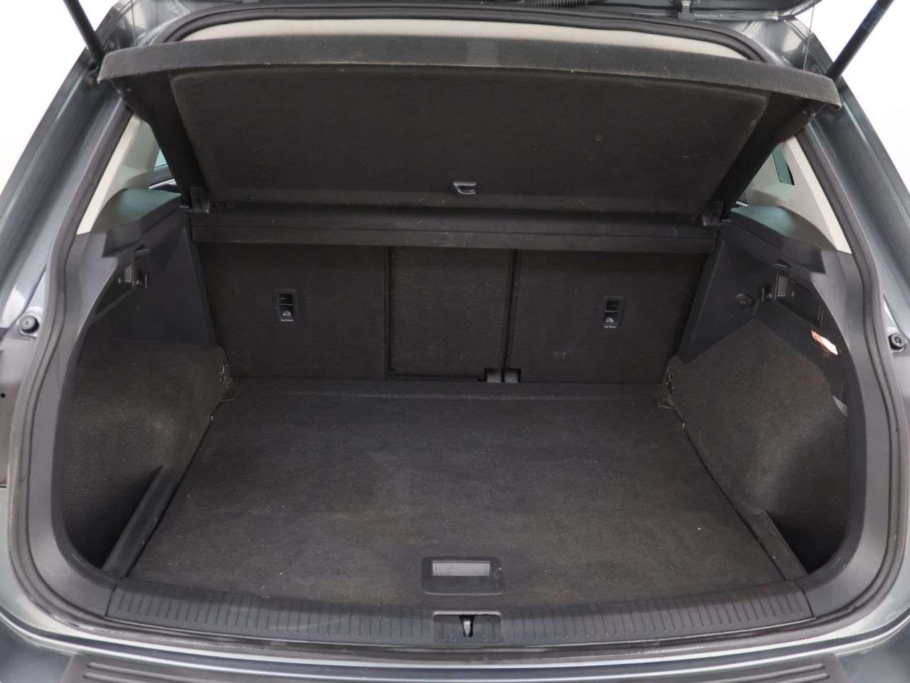 2018 VOLKSWAGEN TIGUAN 2018 VOLKSWAGEN TIGUAN