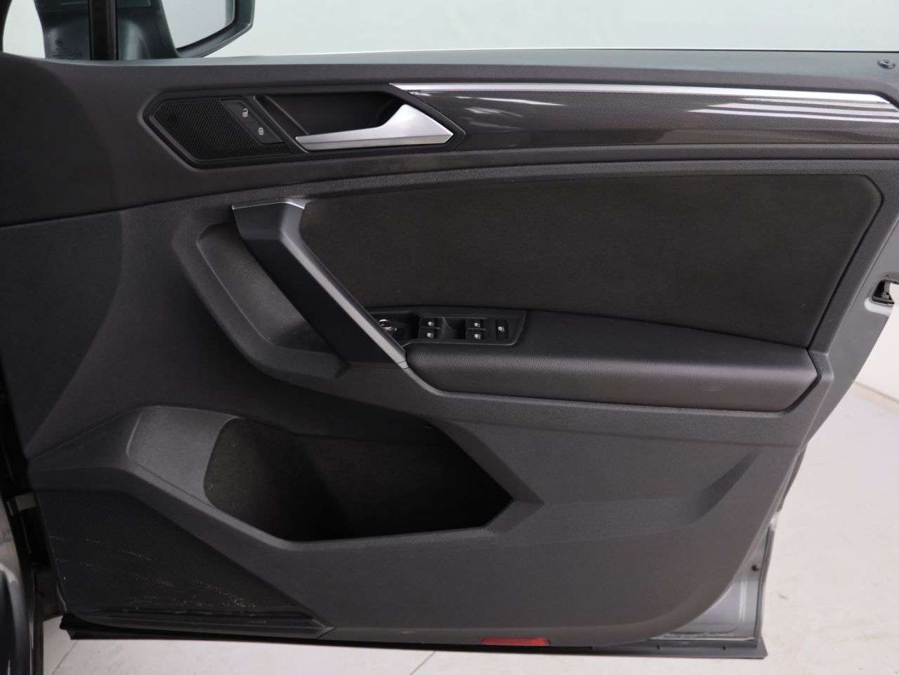 2018 VOLKSWAGEN TIGUAN 2018 VOLKSWAGEN TIGUAN