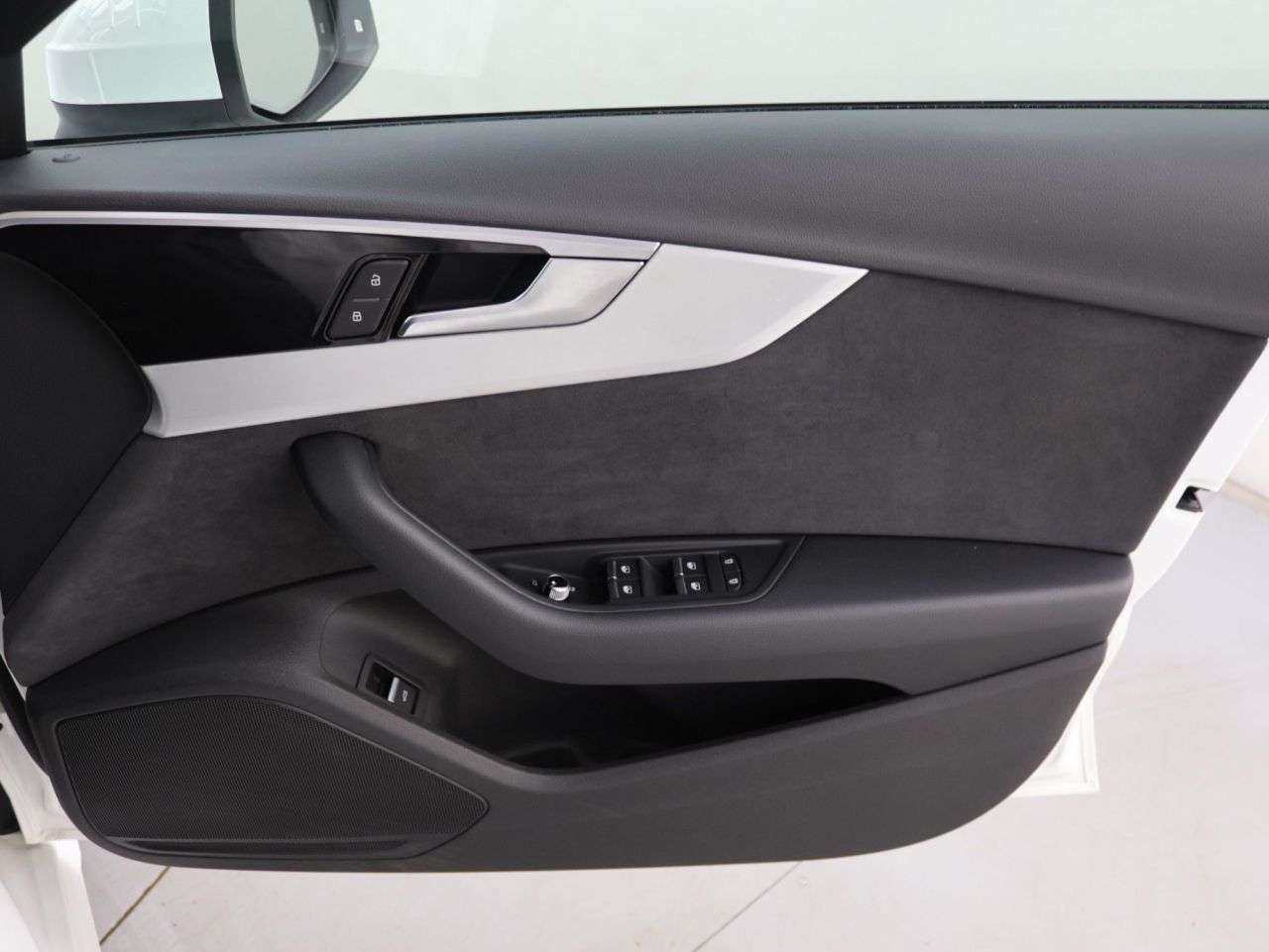 2022 AUDI A4 2022 AUDI A4