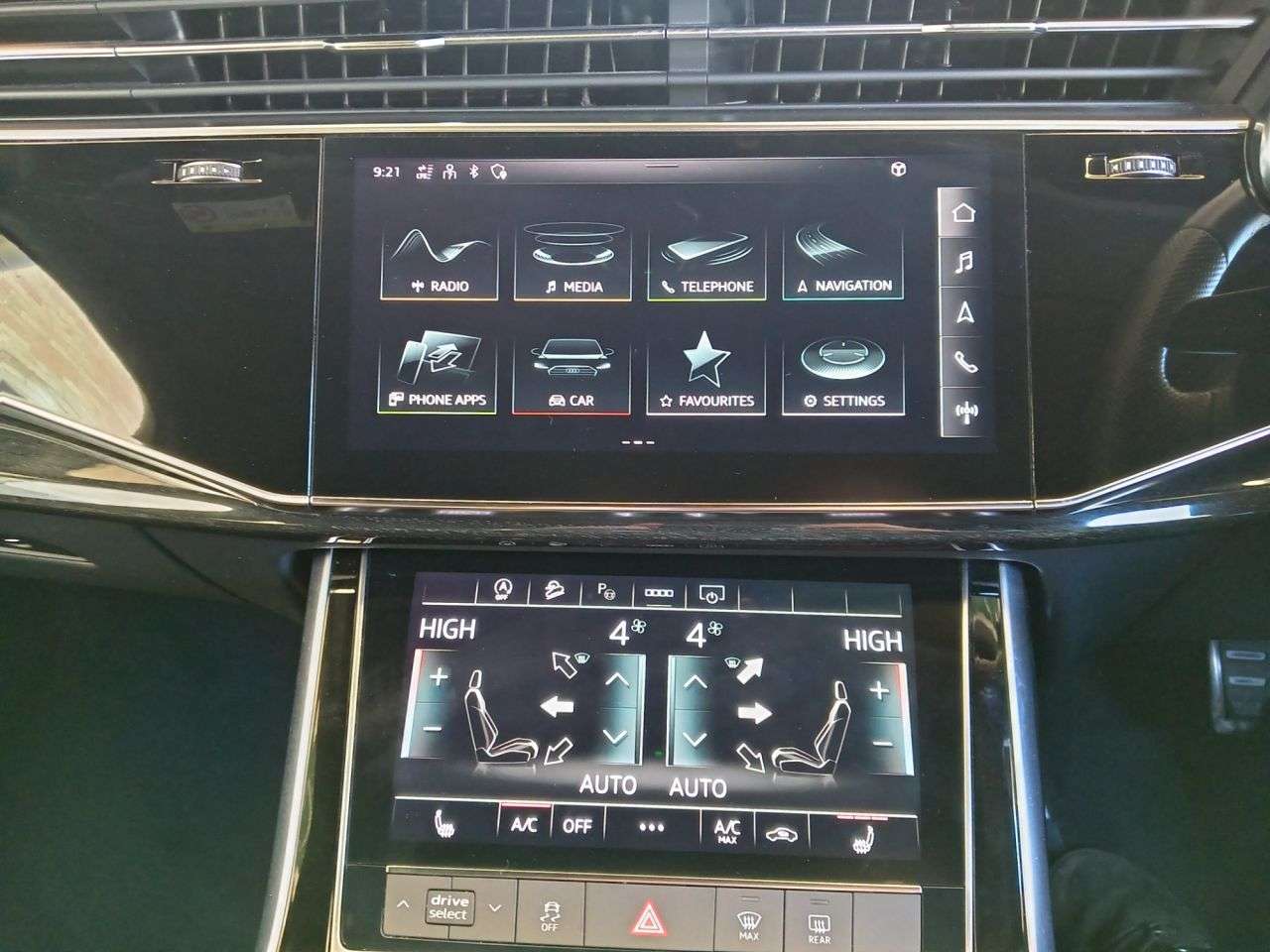 2022 AUDI Q7 2022 AUDI Q7