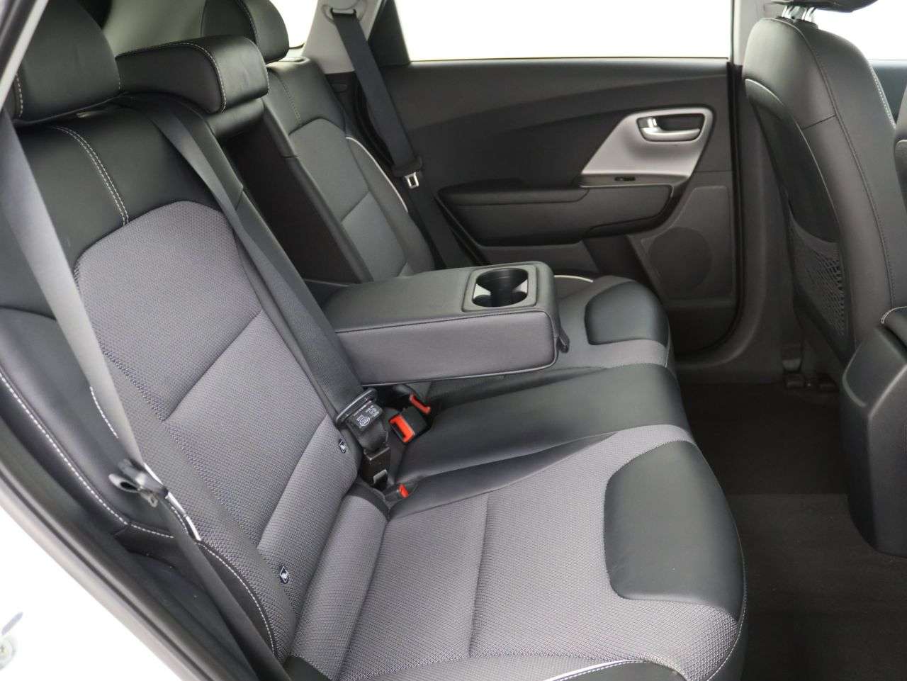 2021 KIA NIRO 2021 KIA NIRO