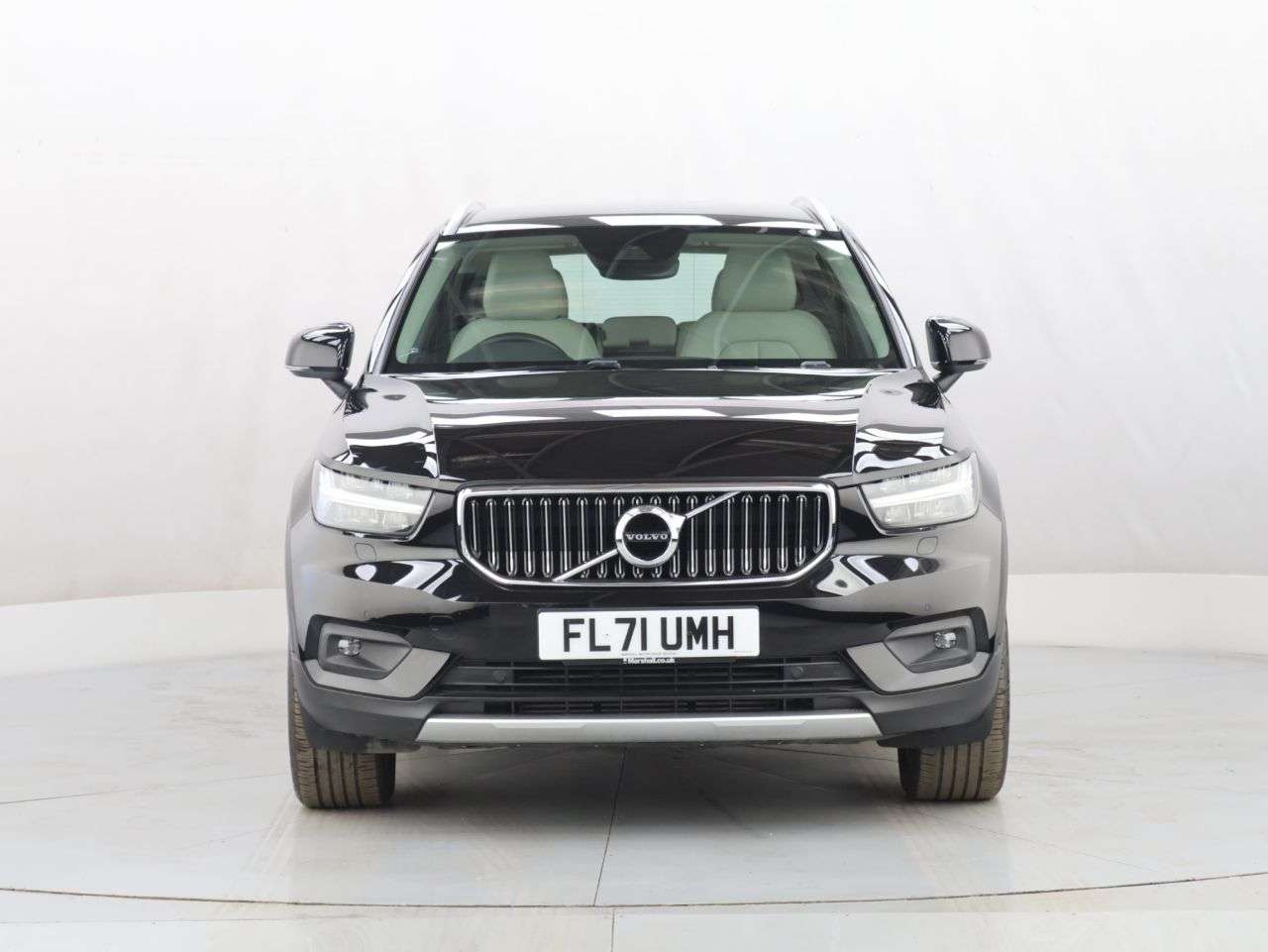 2021 VOLVO XC40 2021 VOLVO XC40