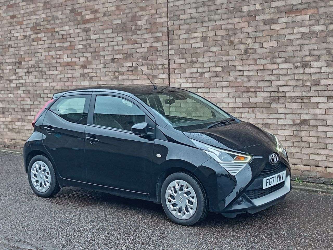 2022 TOYOTA AYGO 2022 TOYOTA AYGO