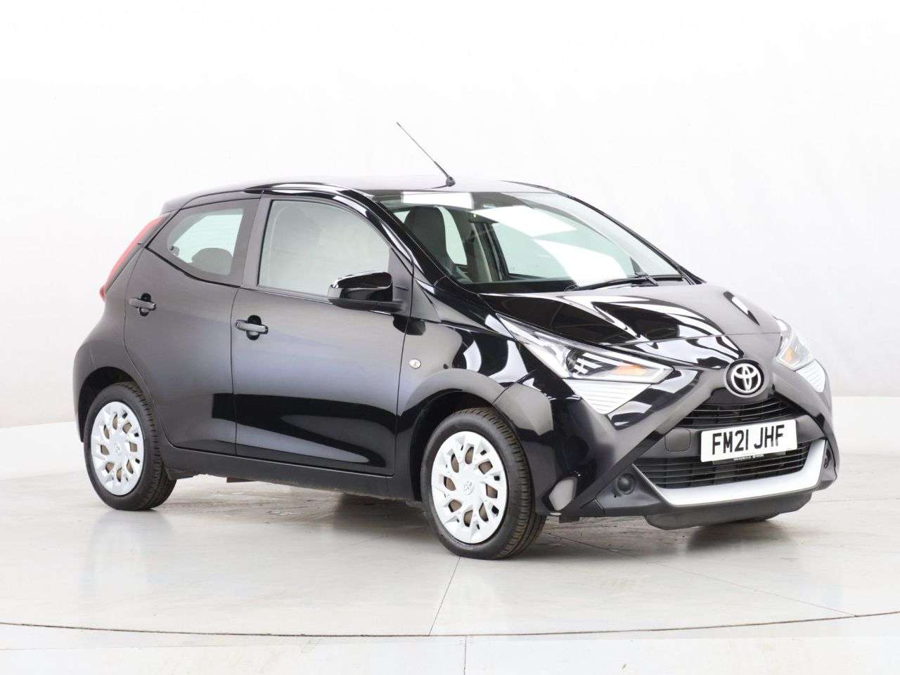 2021 TOYOTA AYGO 2021 TOYOTA AYGO