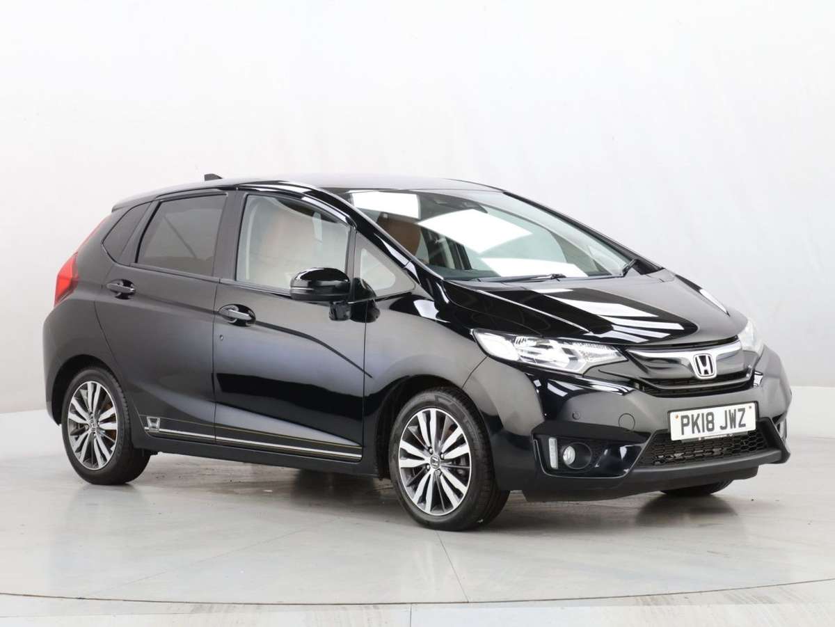 Check out this Honda Jazz 2018 Petrol Manual
