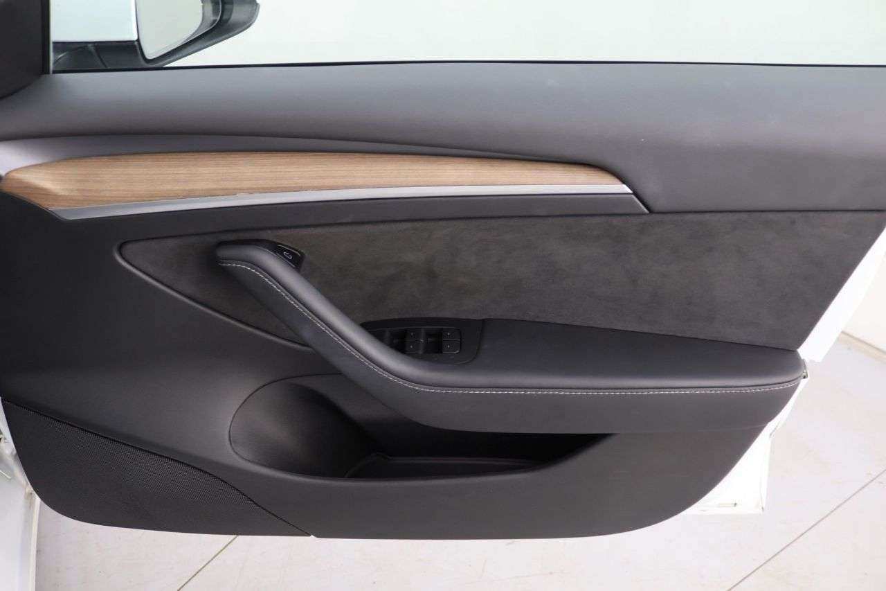 2021 TESLA MODEL 3 2021 TESLA MODEL 3