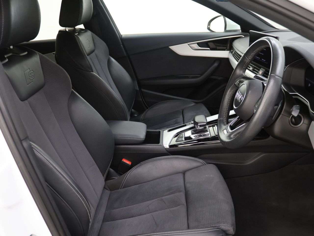 2022 AUDI A4 2022 AUDI A4