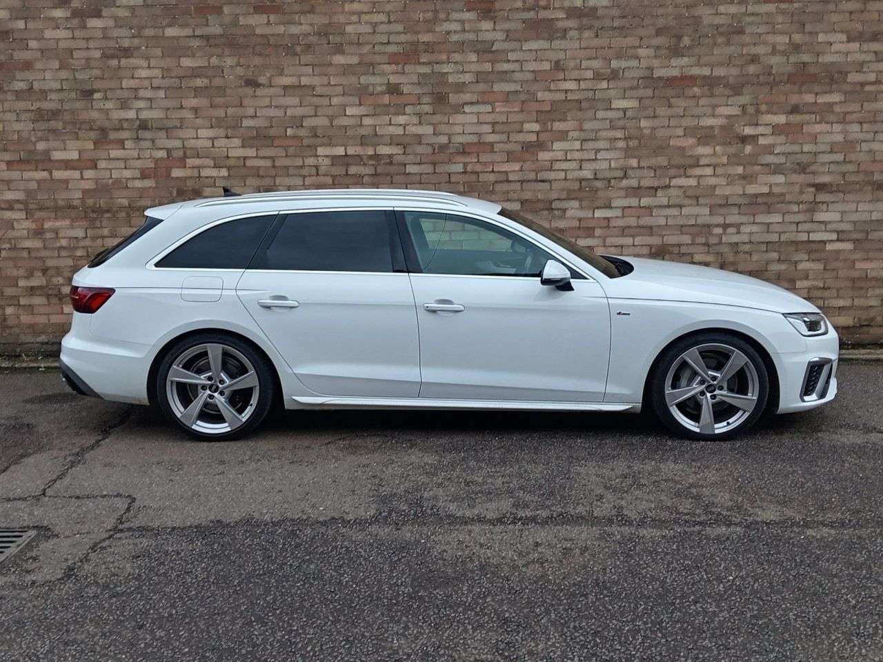 2022 AUDI A4 AVANT 2022 AUDI A4 AVANT