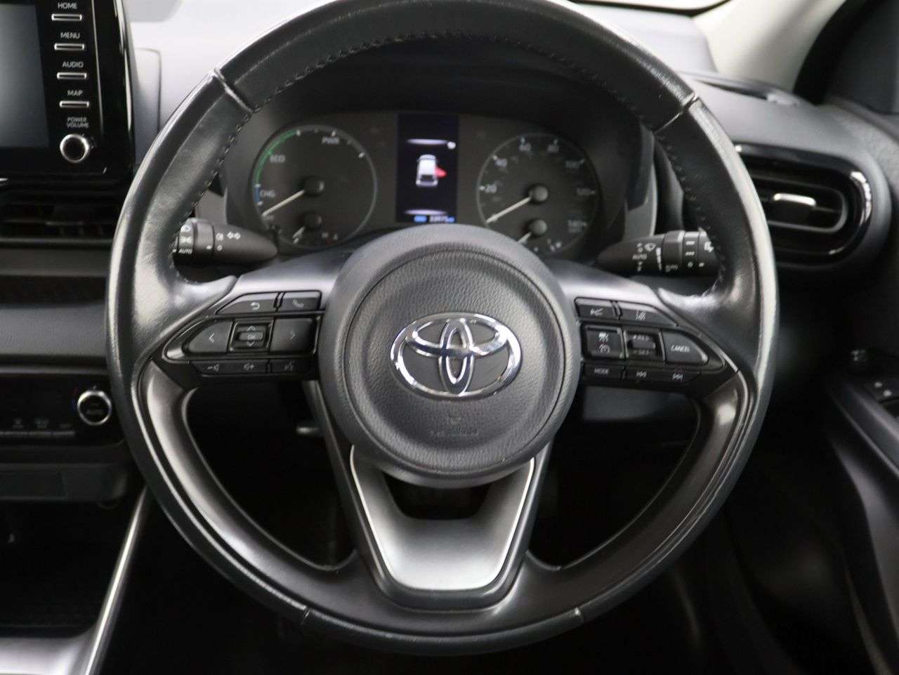 2021 TOYOTA YARIS 2021 TOYOTA YARIS