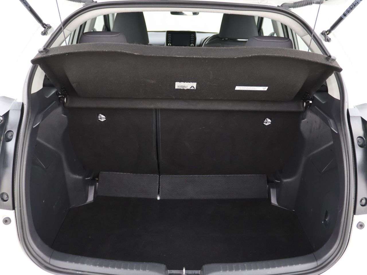 2021 TOYOTA YARIS 2021 TOYOTA YARIS