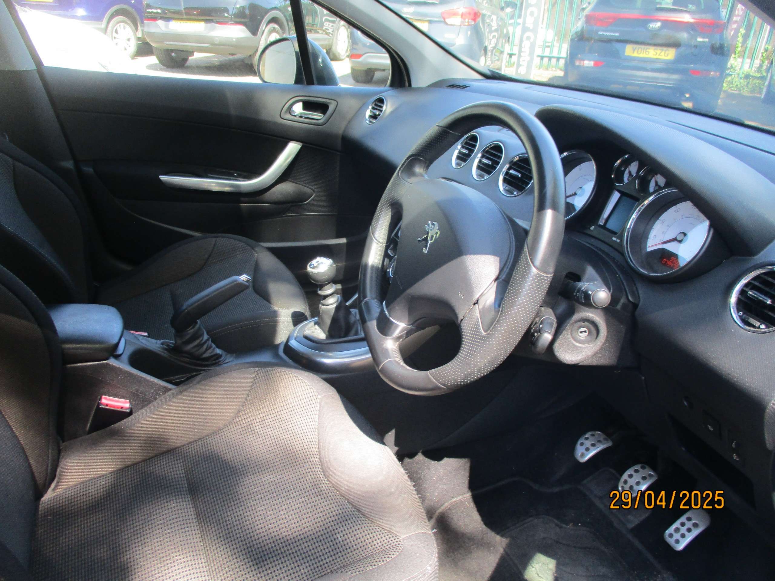 2013 PEUGEOT 308 2013 PEUGEOT 308