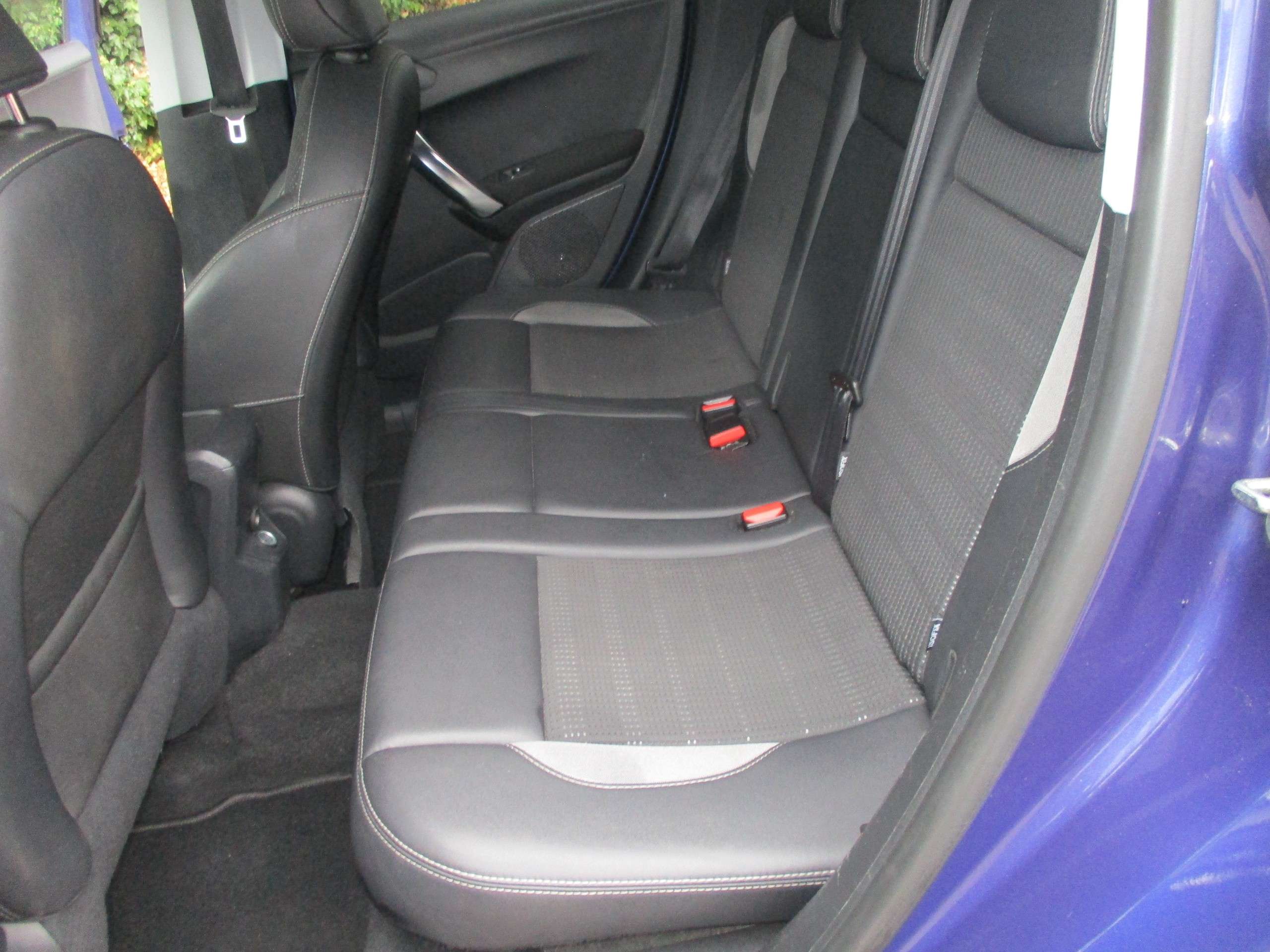 2015 PEUGEOT 2008 ALLURE 2015 PEUGEOT 2008 ALLURE