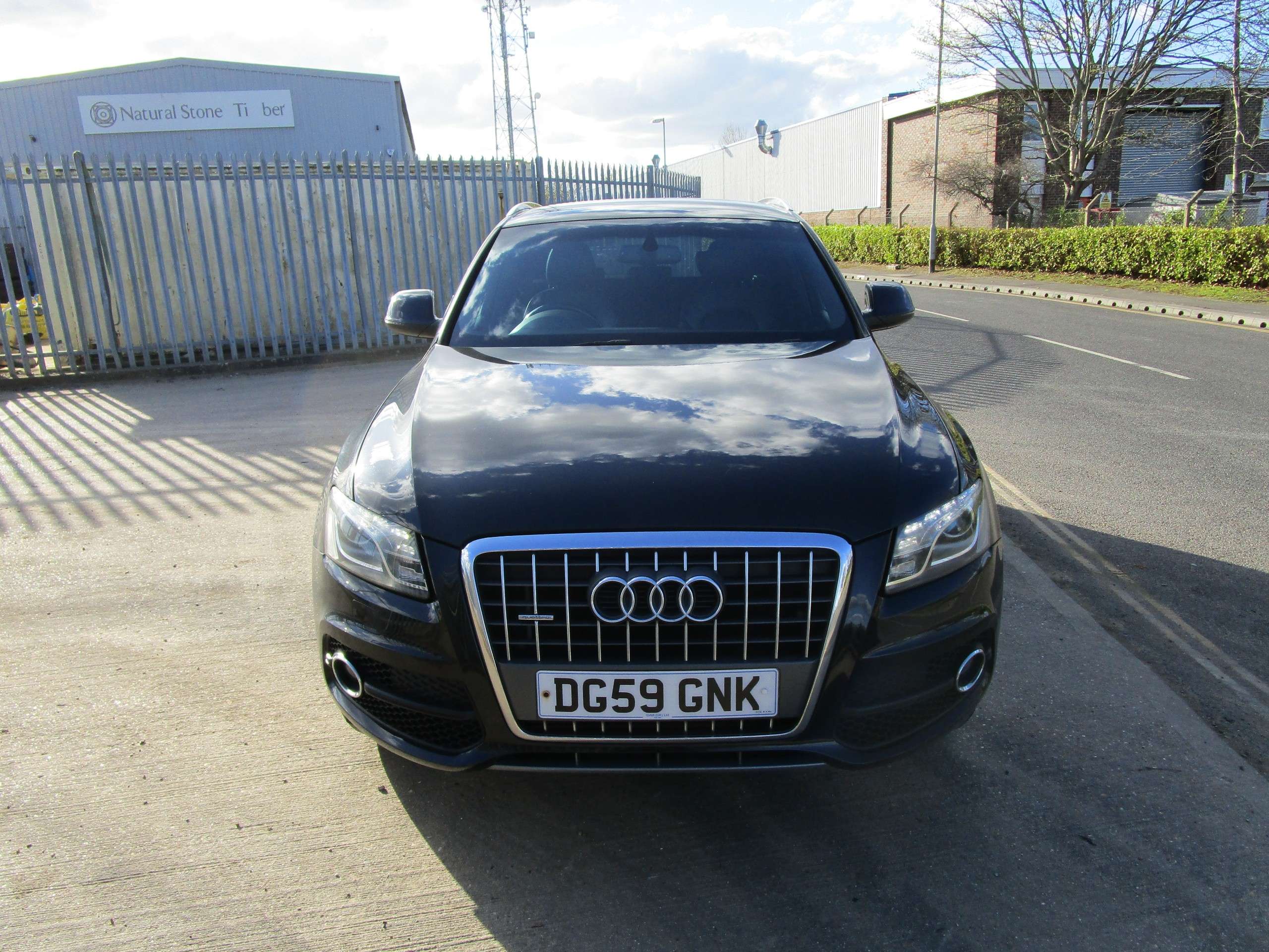 2009 AUDI Q5 2009 AUDI Q5