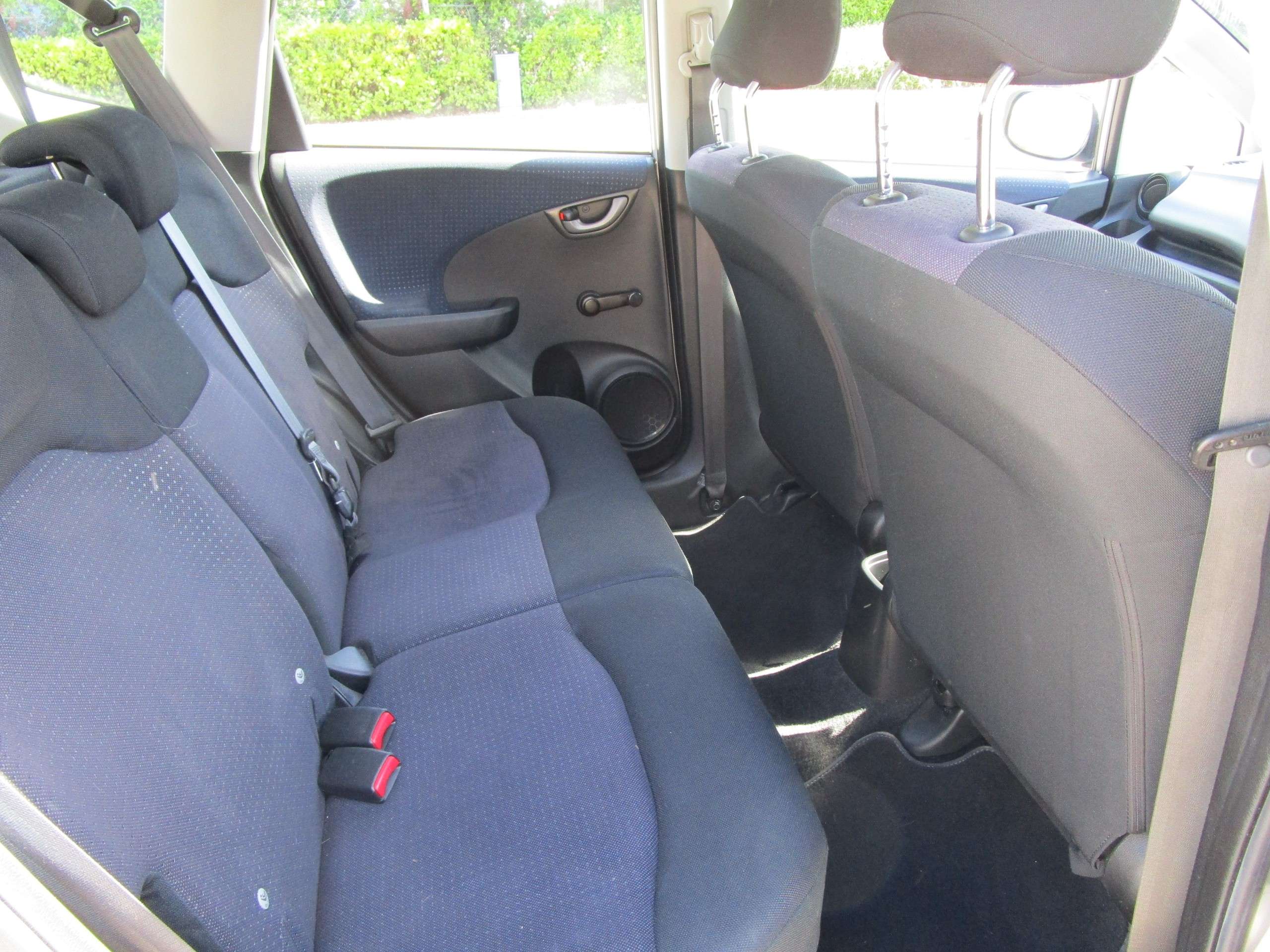 2011 HONDA JAZZ 2011 HONDA JAZZ