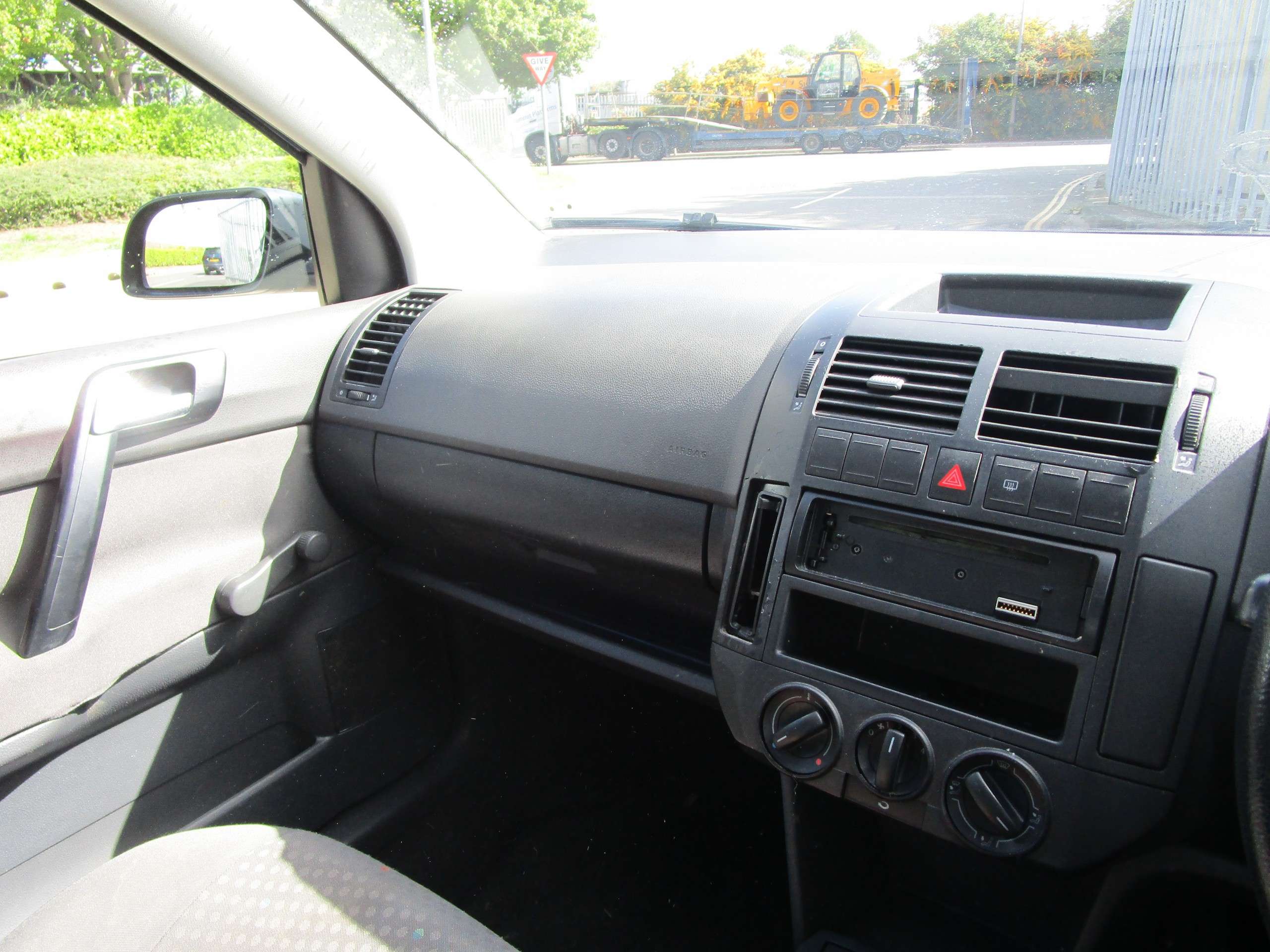 2004 VOLKSWAGEN POLO 2004 VOLKSWAGEN POLO