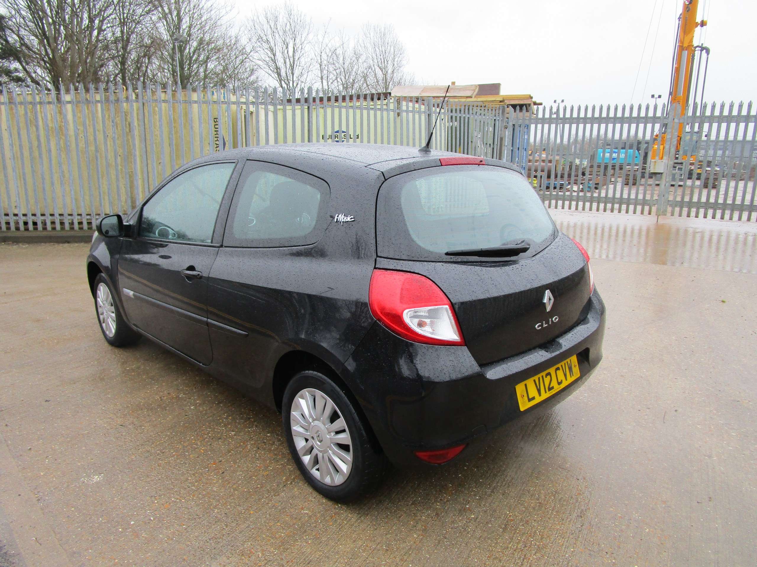 2012 RENAULT CLIO 2012 RENAULT CLIO