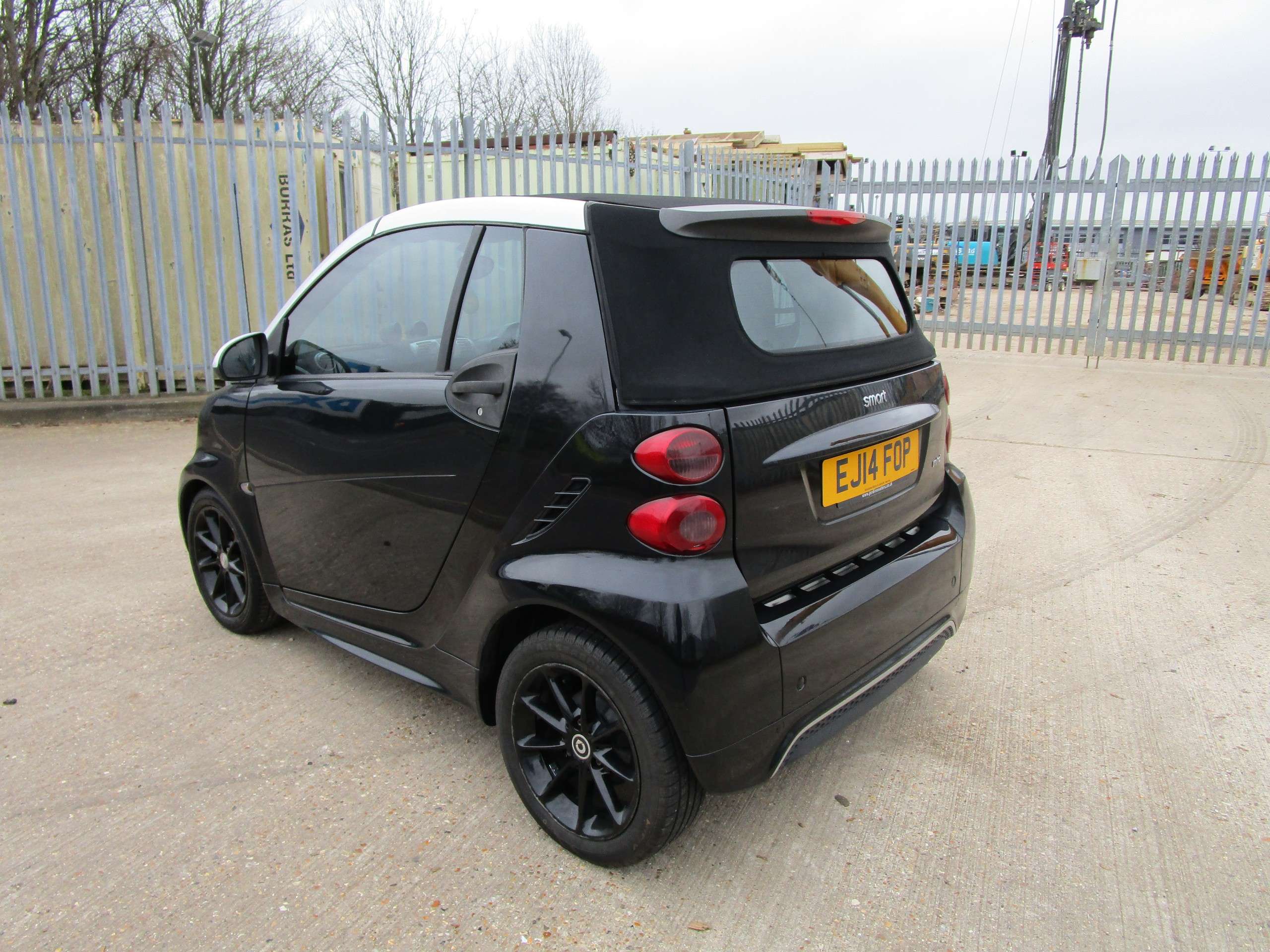 2014 SMART FORTWO CABRIOLET 2014 SMART FORTWO CABRIOLET