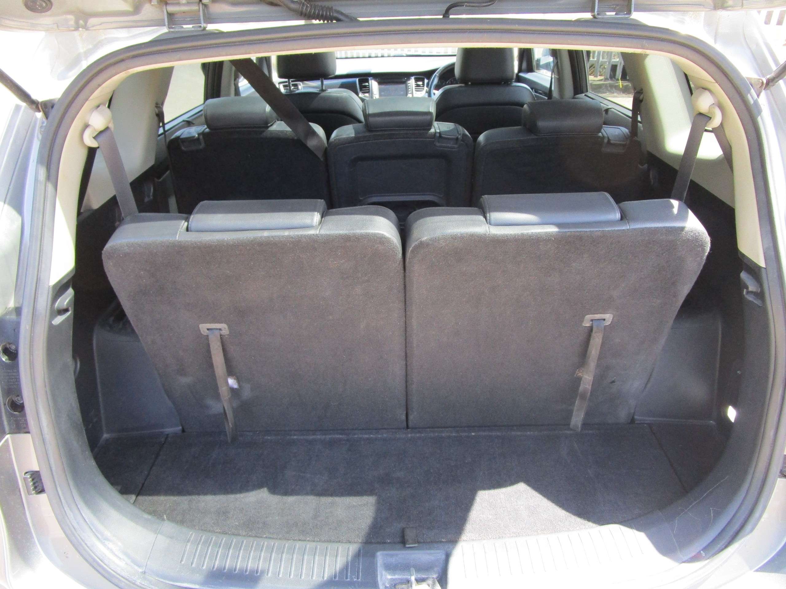 2014 KIA CARENS 2014 KIA CARENS