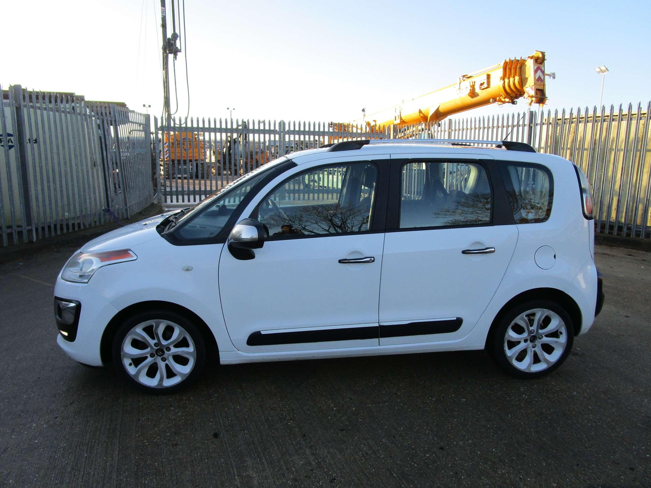 2013 CITROEN C3 PICASSO 2013 CITROEN C3 PICASSO