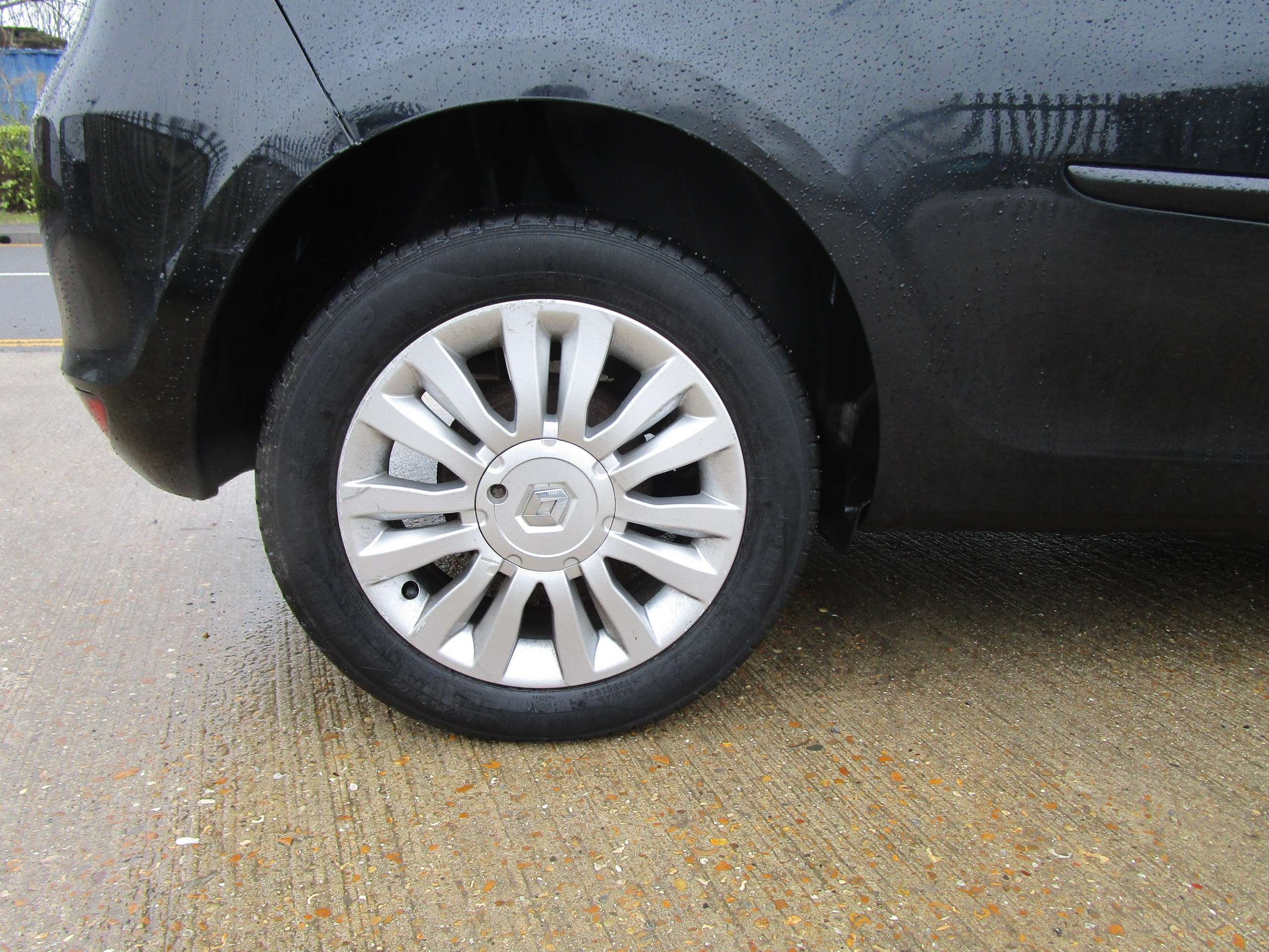 2012 RENAULT CLIO 2012 RENAULT CLIO