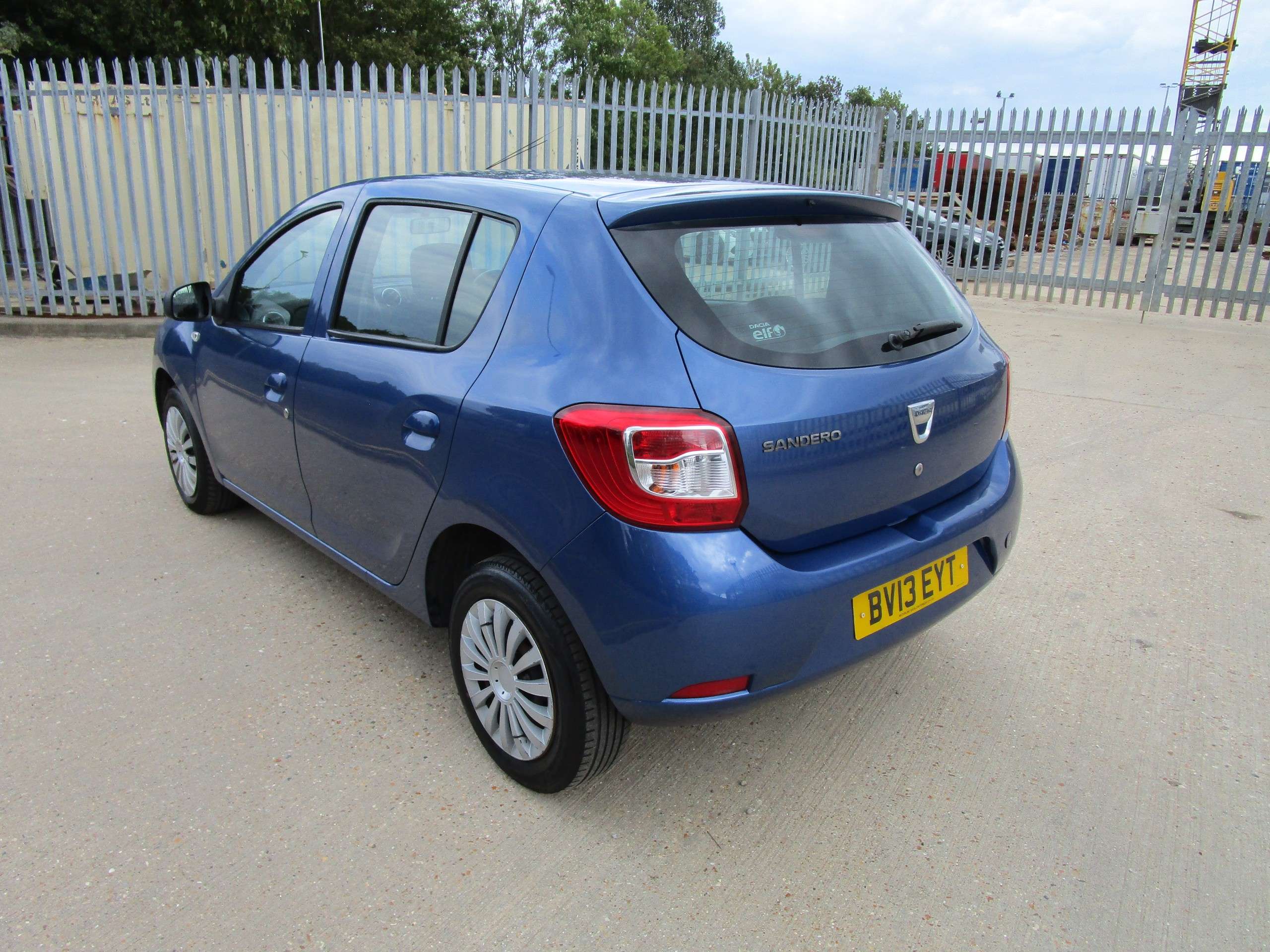 2013 DACIA SANDERO 2013 DACIA SANDERO