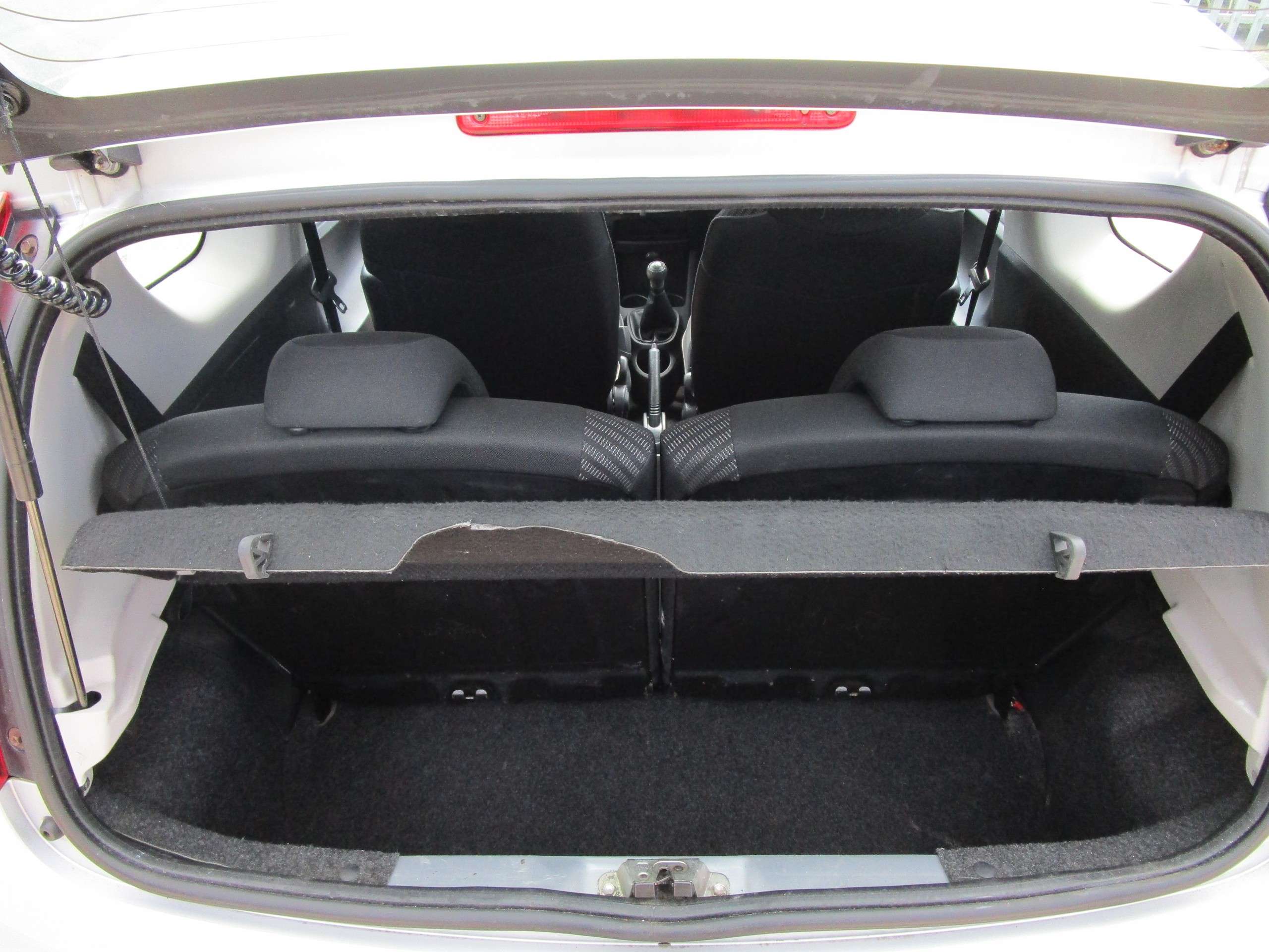 2014 PEUGEOT 107 2014 PEUGEOT 107