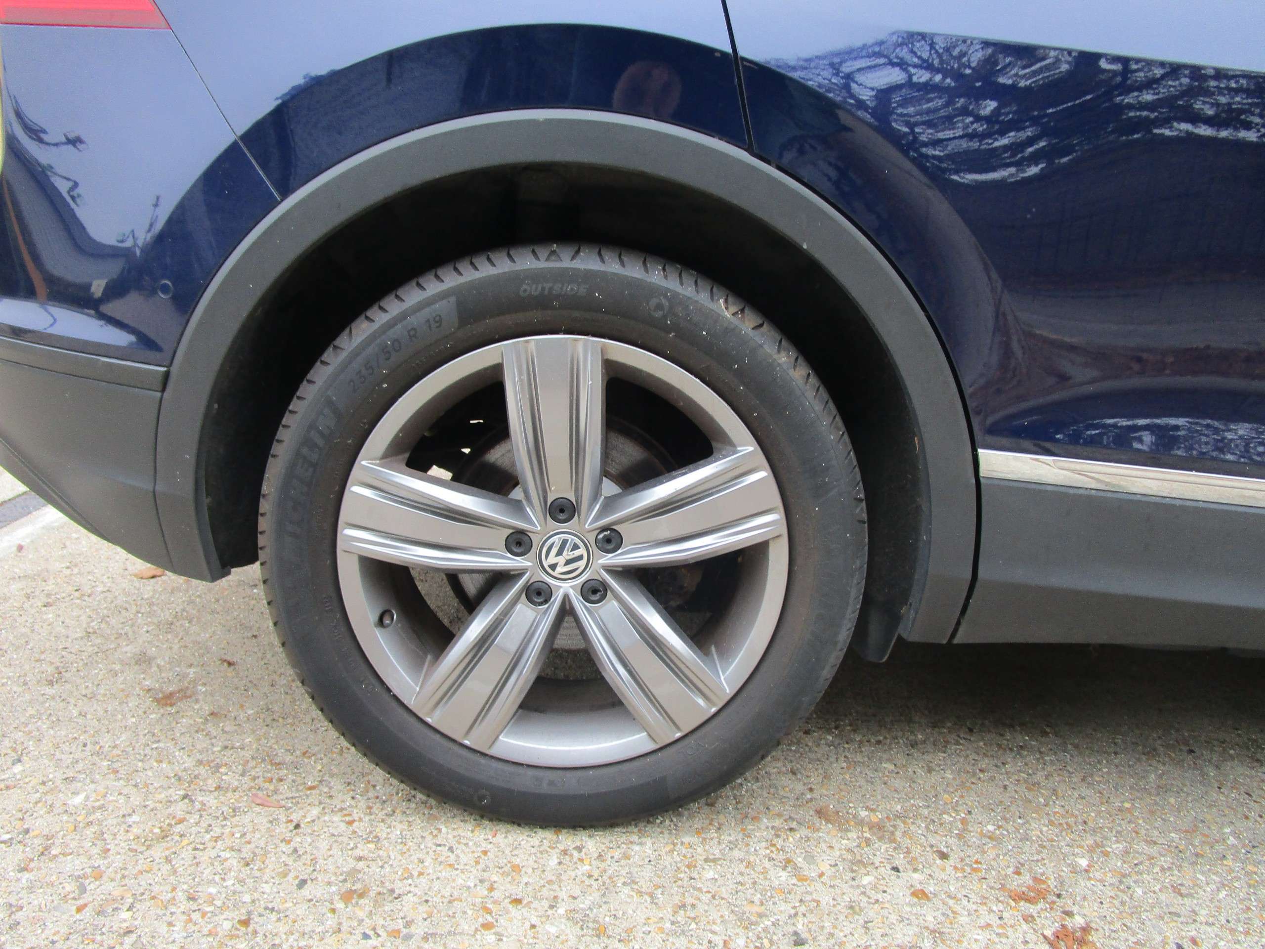 2019 VOLKSWAGEN TIGUAN 2019 VOLKSWAGEN TIGUAN